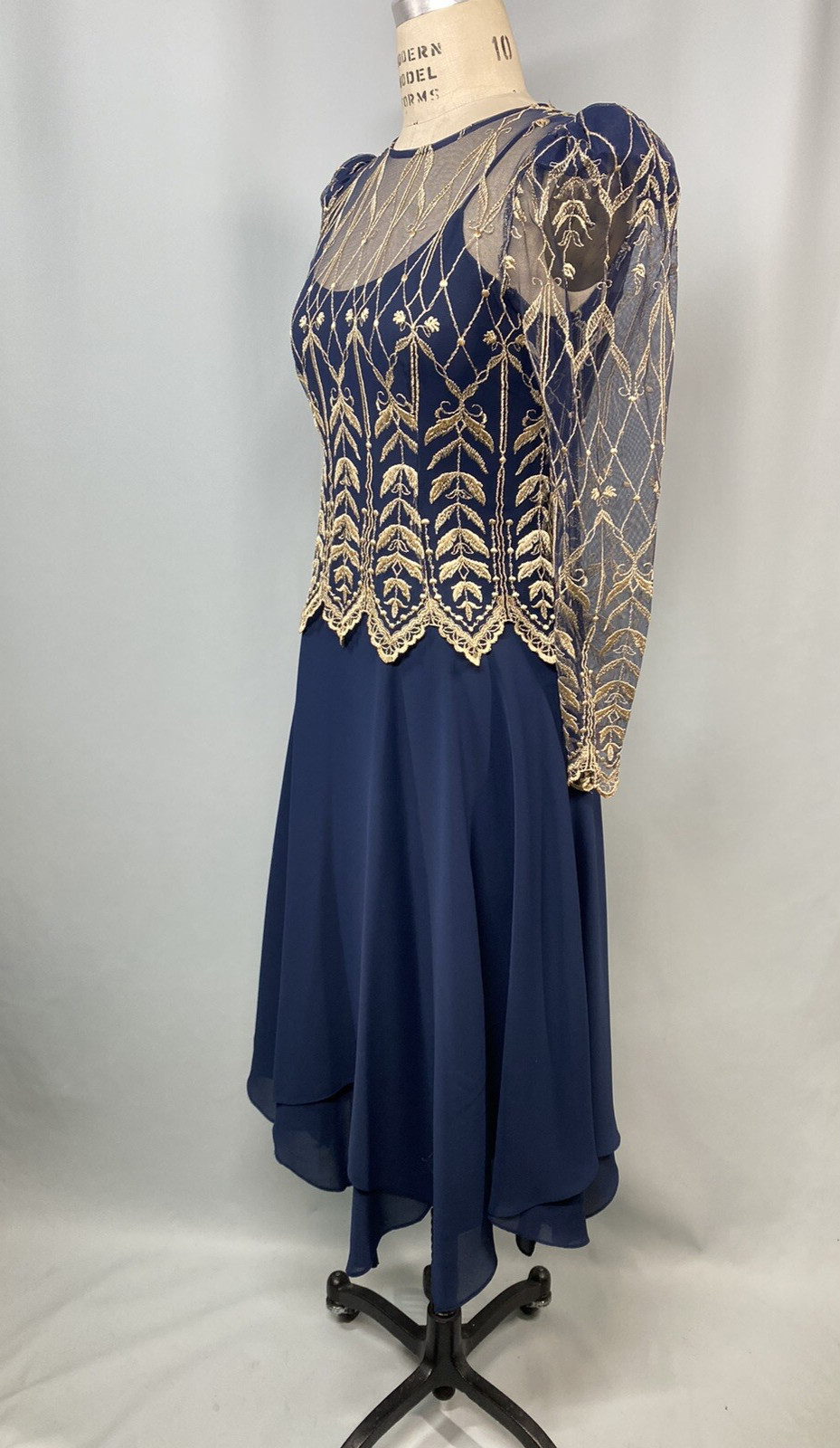 Vintage Dress SIZE SMALL 7 /8 navy blue gold CACHET lace 70s 80s 40s georgette