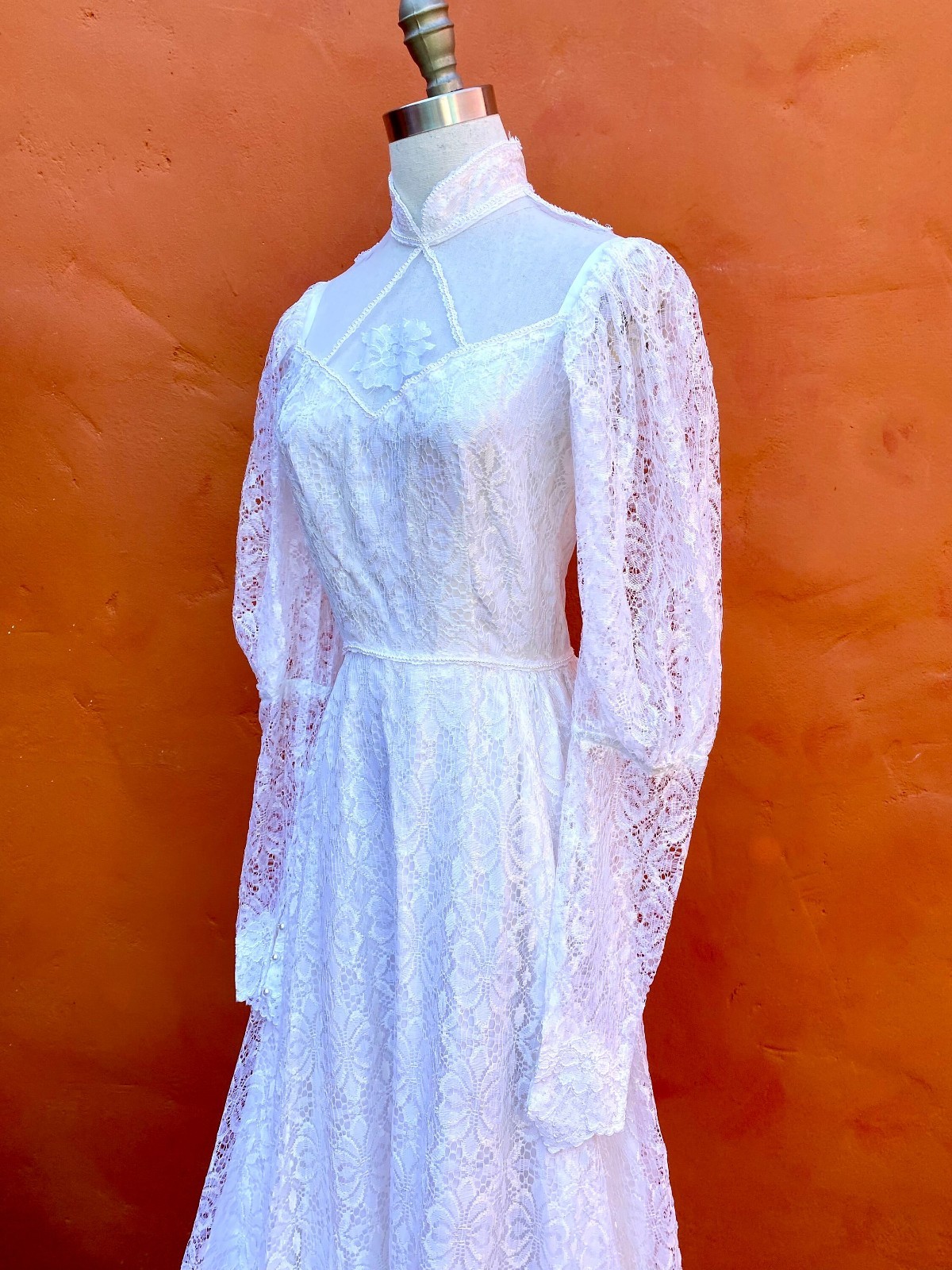 Vintage 1970s Lace Prairie Wedding Dress Victorian style train hippie boho xs