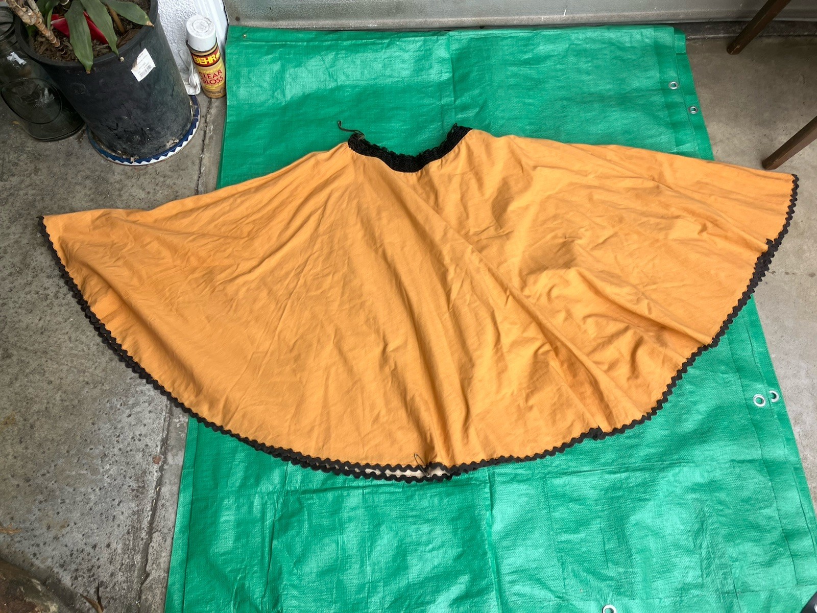 Vintage Western Costume Co Hollywood Skirt