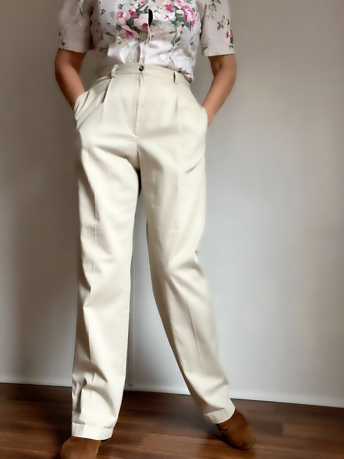 Vintage Beige Highwaisted Pleated Casual or Business Pants Vintage Highrise