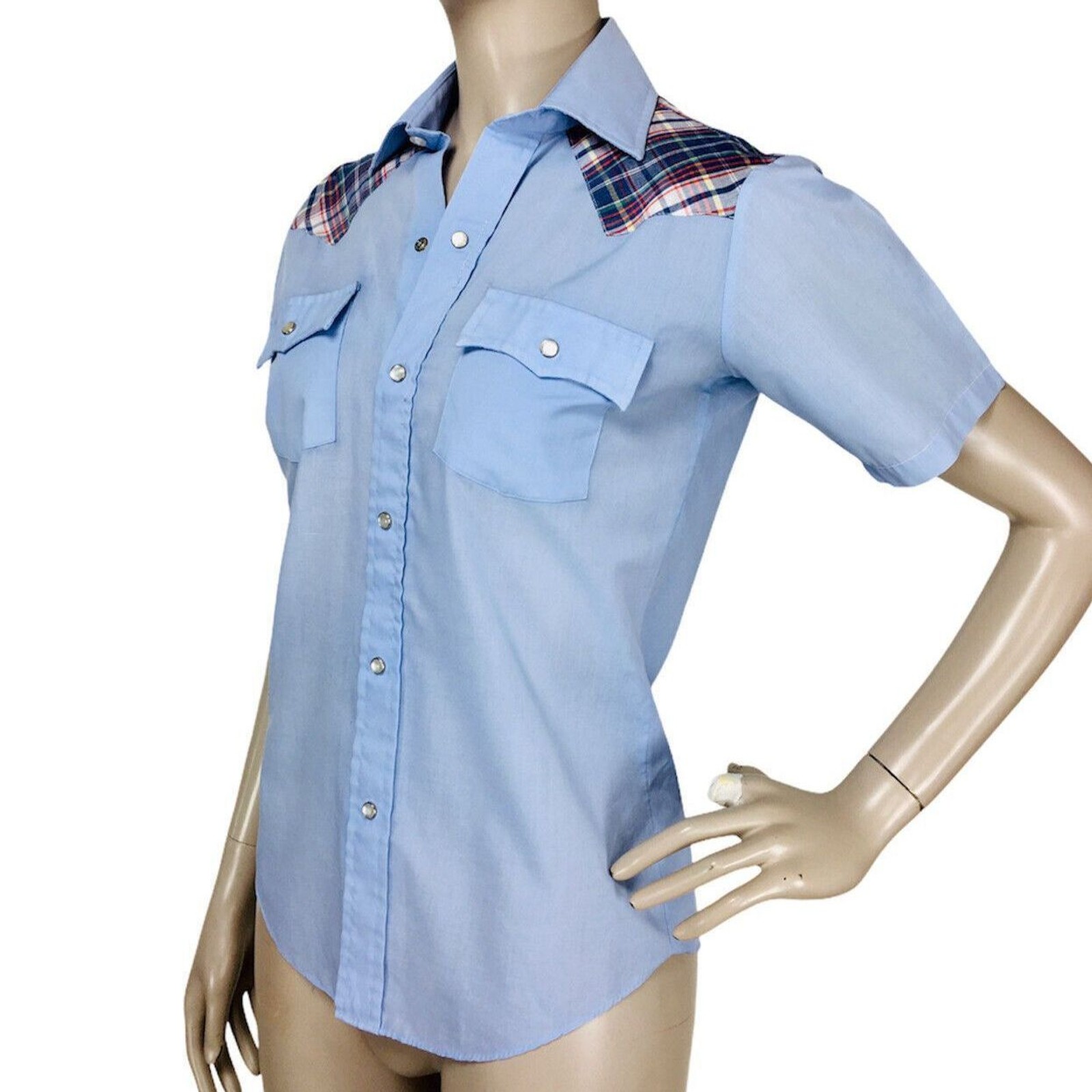 Vintage 50s 60s Rockabilly Western Cowgirl Plaid Shoulders Pearl Snap SS Top