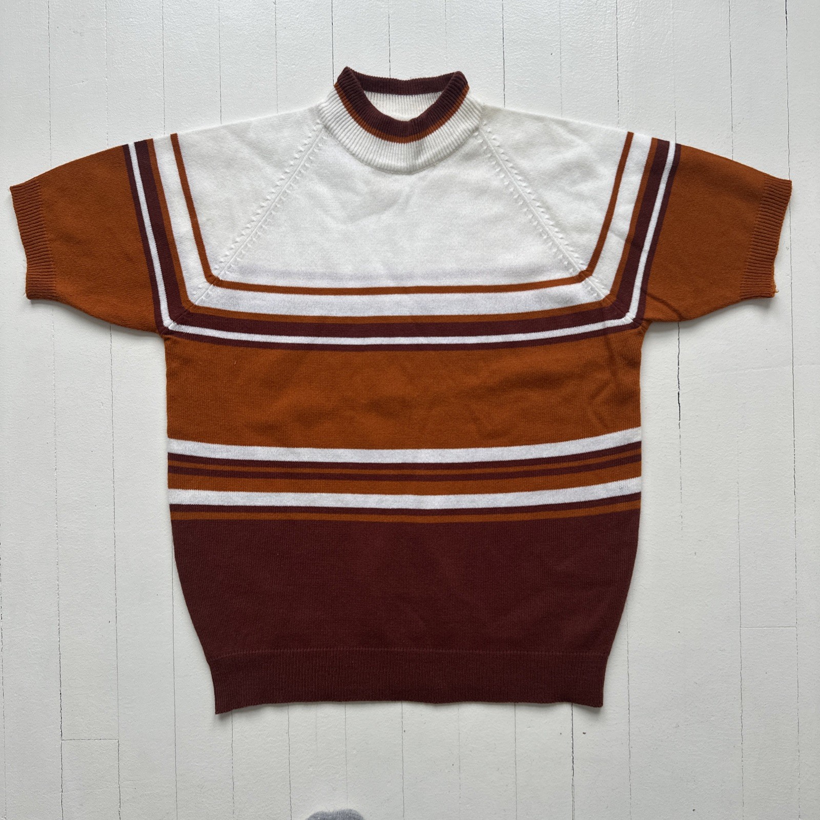 VTG 60s/70s Lightweight Striped Short Sleeve Sweater Orange Brown Stripes Small