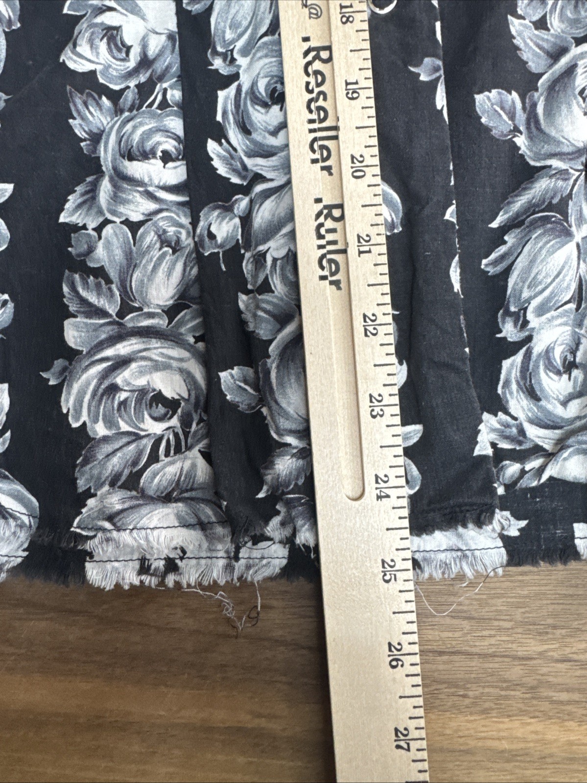 Vintage Levis Western Wear Pearl Snap Shirt Short Sleeve Black Floral Cotton