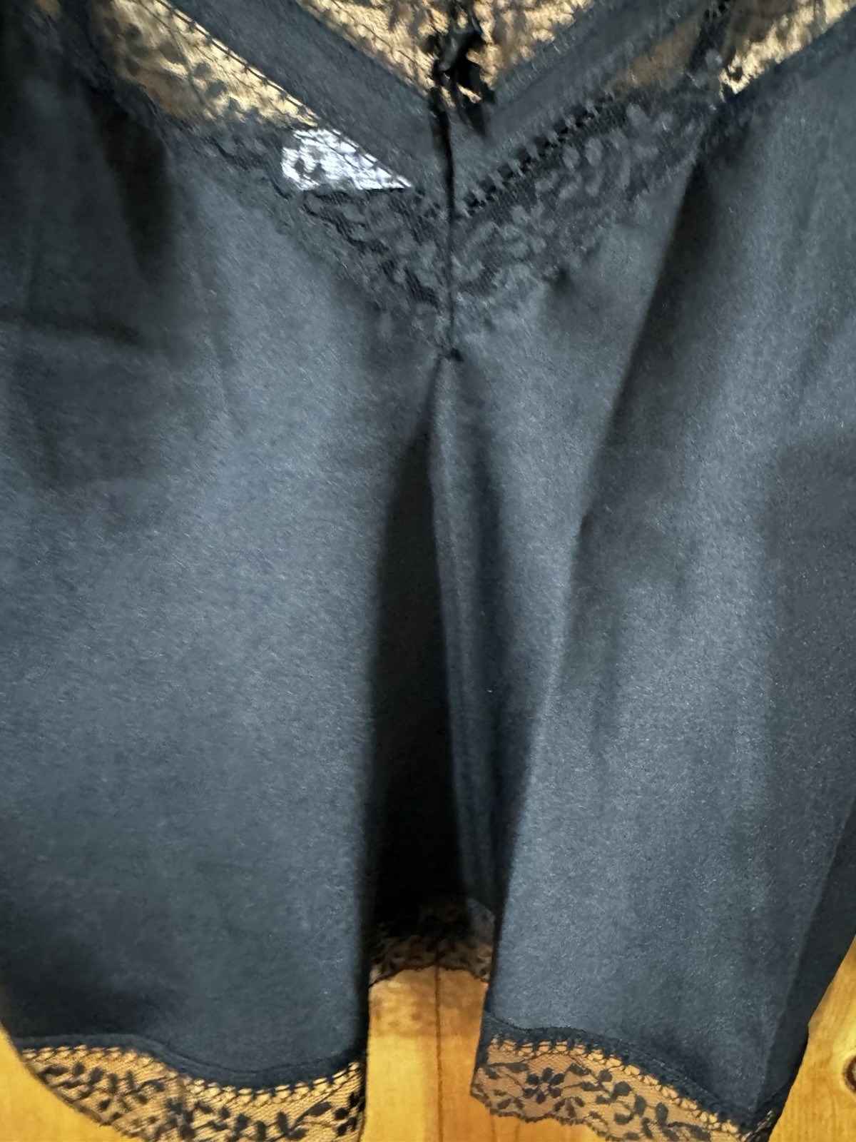 VTG 1980s Black Lace Trim Cami Women’s Medium EUC Bonne Nuit