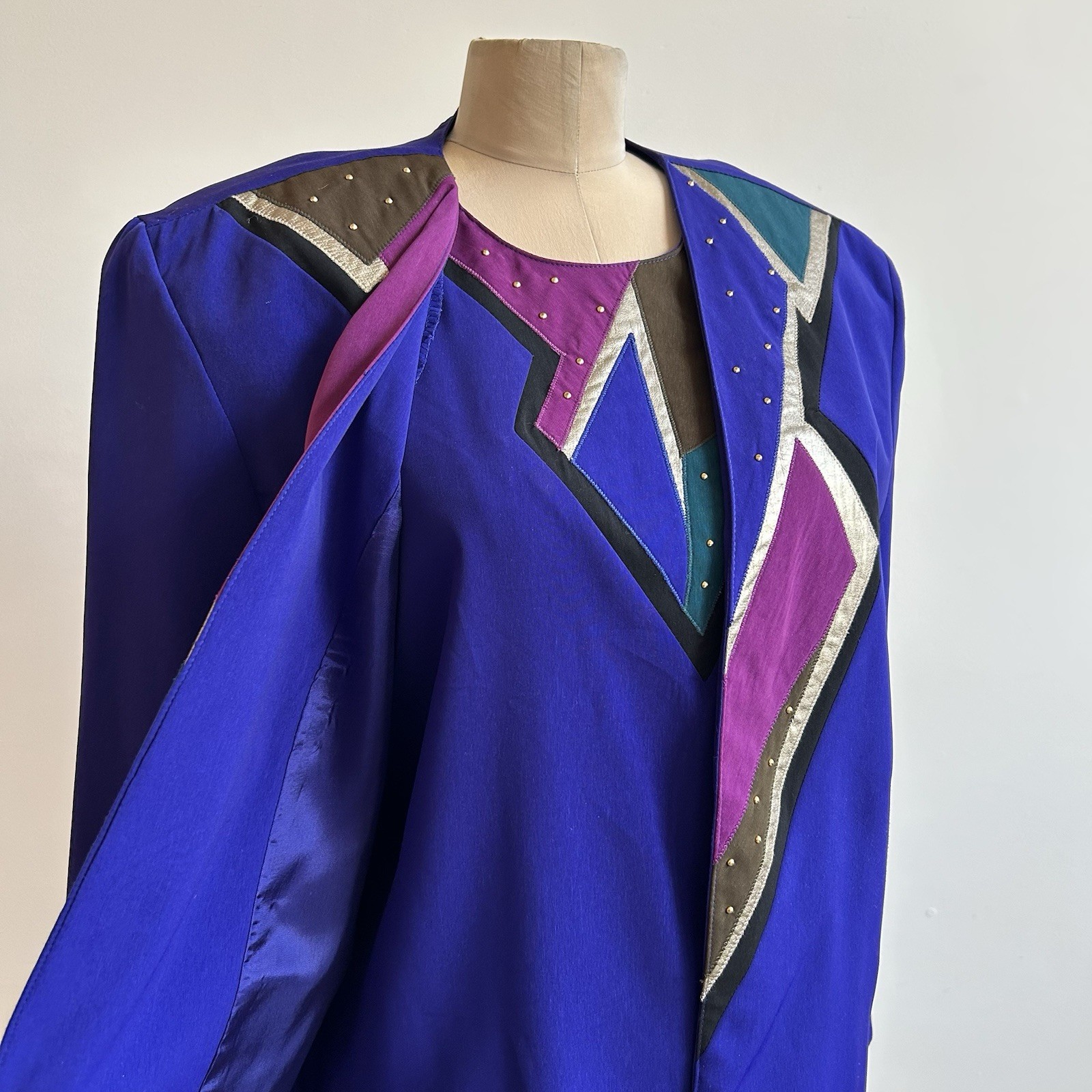 Vintage 80s City Girl 3 Piece Suit Embroidered Patchwork Jacket Blouse Pants M