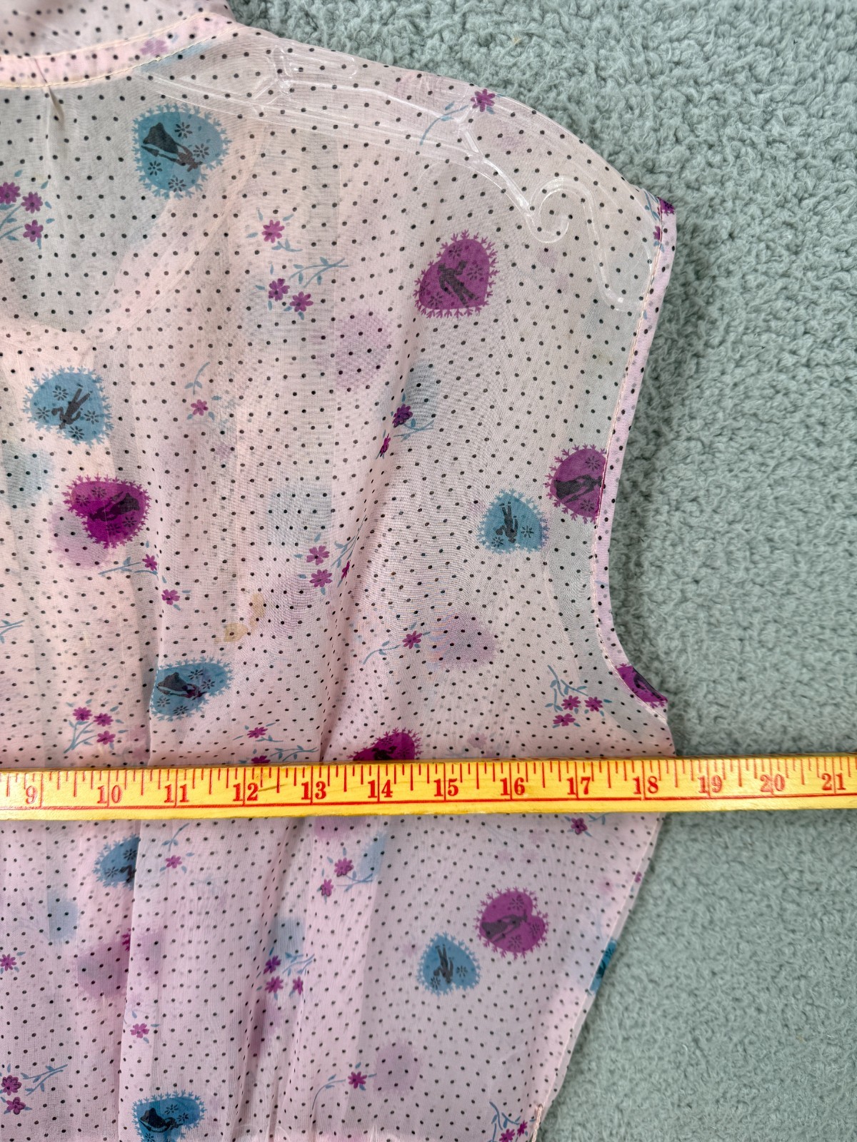 Vintage 30’s Shirt Dress Size M Button Front Casual Sheer Heart Motif Collared