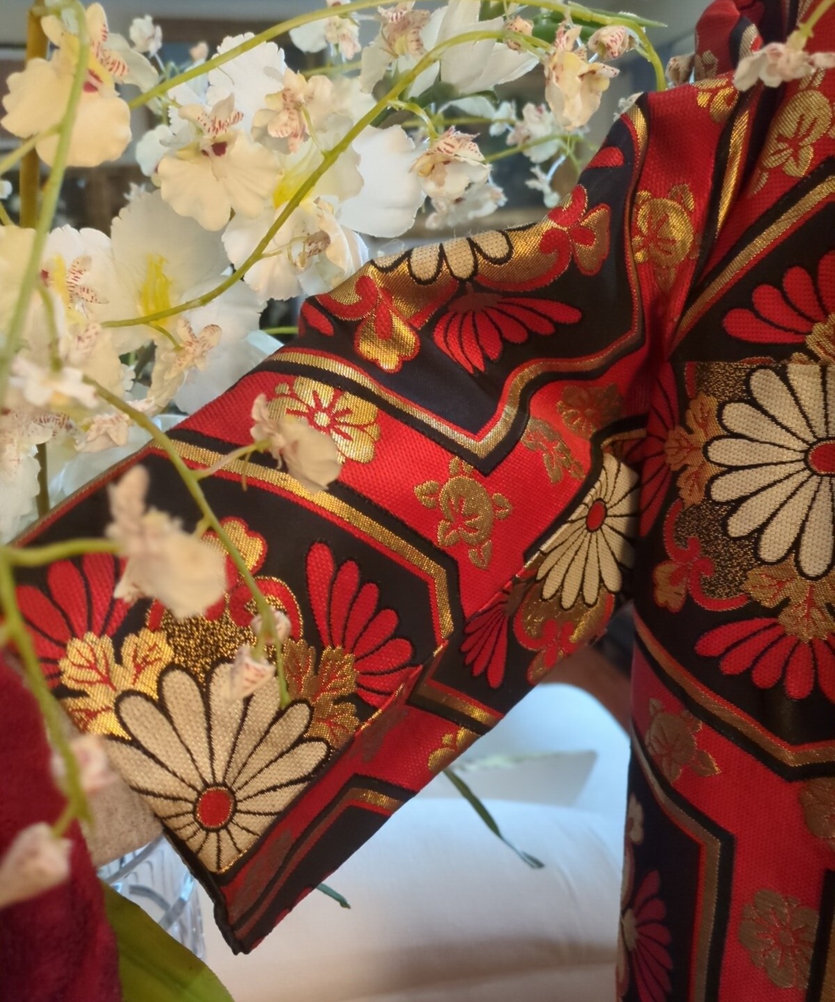 Vintage Red/Black Gold Lame Floral Embroidered Coat