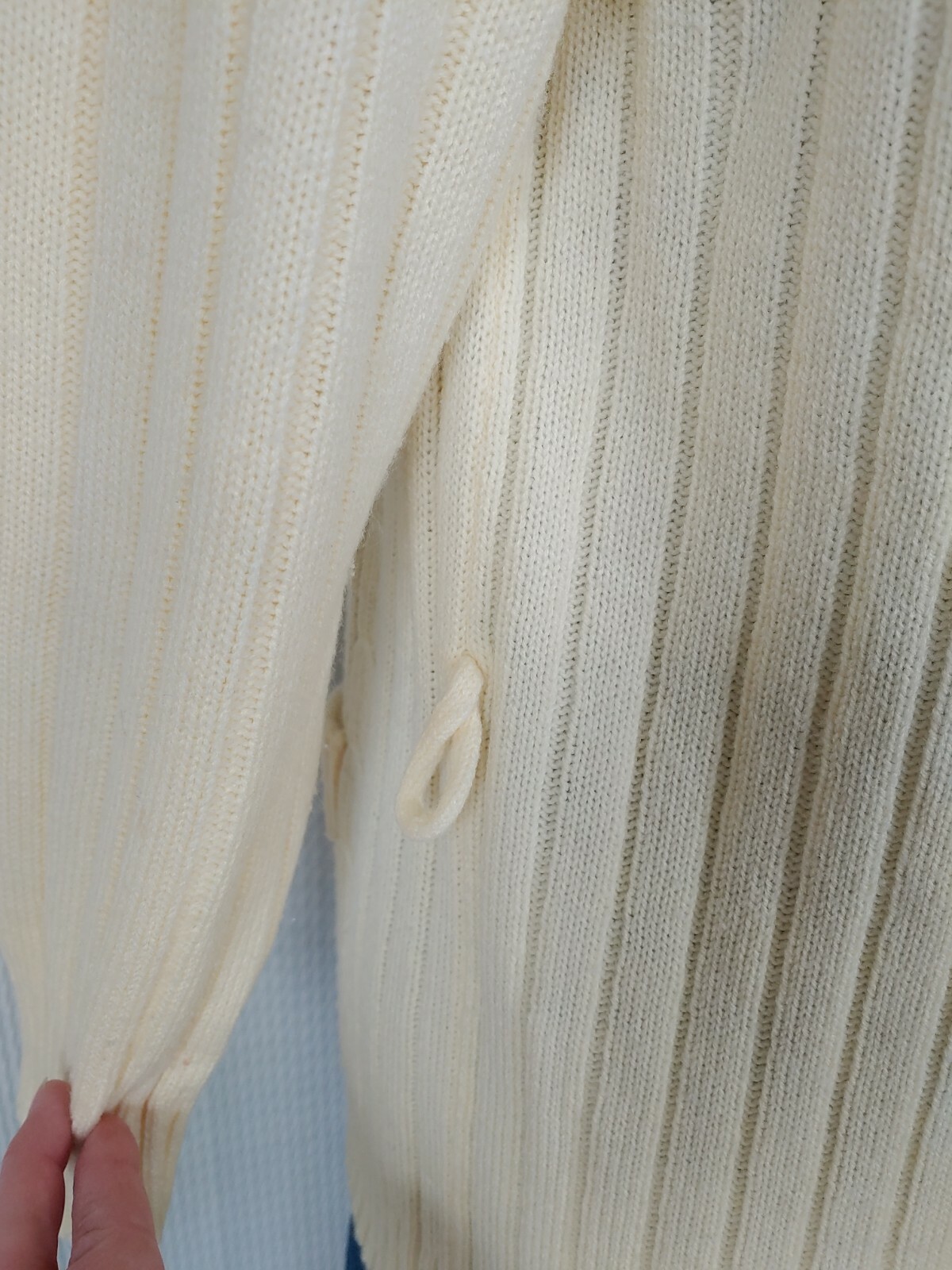 Vintage Great Girl, Inc/Amy Austin Creamy Yellow Sweater Cardigan Size 44/XL?