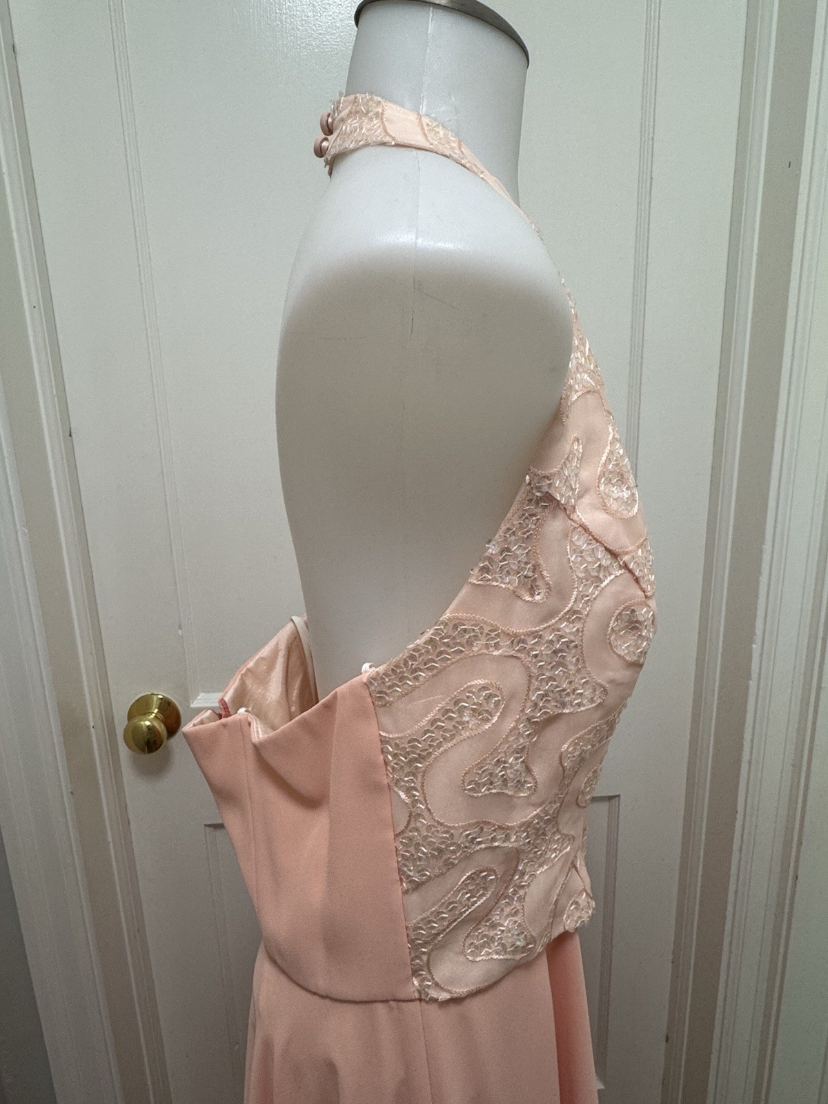 VTG 90s Faviana New York Halter Gown Peach Sequin Backless Maxi Dress Size 13/14