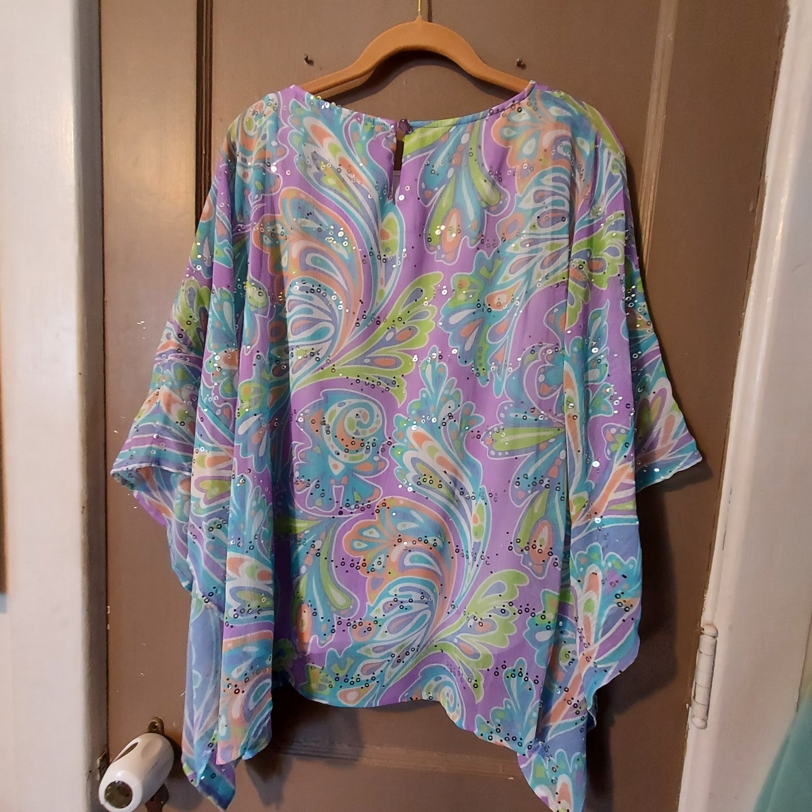 Vintage Bob Mackie Sequin Pastel Paisley Batwing/Kaftan Top w/ White Shell Sz M