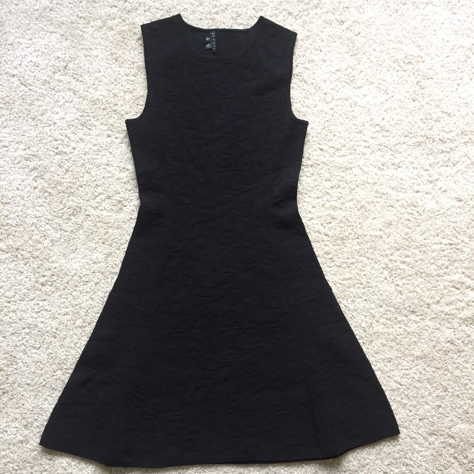 Theory Black 3-D Texture Dress Size TP Viscose Spandex Poly Blend
