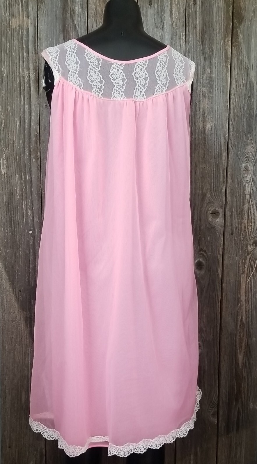 Vintage CHIC Lingerie Pink Lace Nightie Babydoll Nightgown Nylon Size S/M