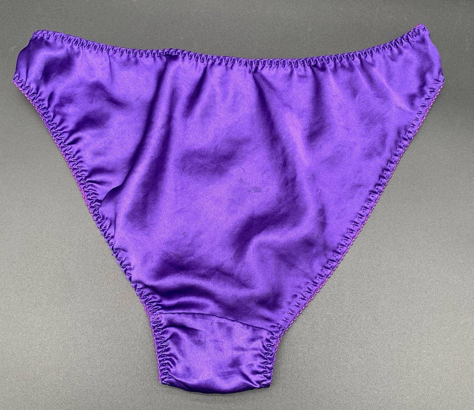 Vintage Delicates Gold Label SILKY Satiny Mesh Hi Cut Hi-Leg Purple Panties