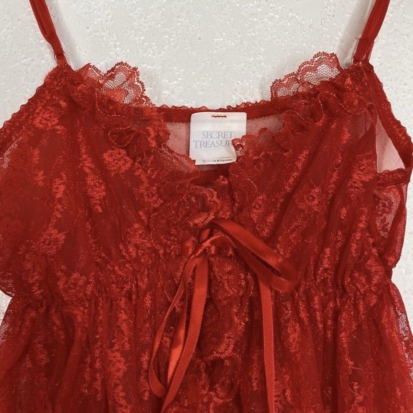 VTG Y2K Secret Treasures Red Sheer Ruffle Lace Front Closure Bow Detail Lingerie