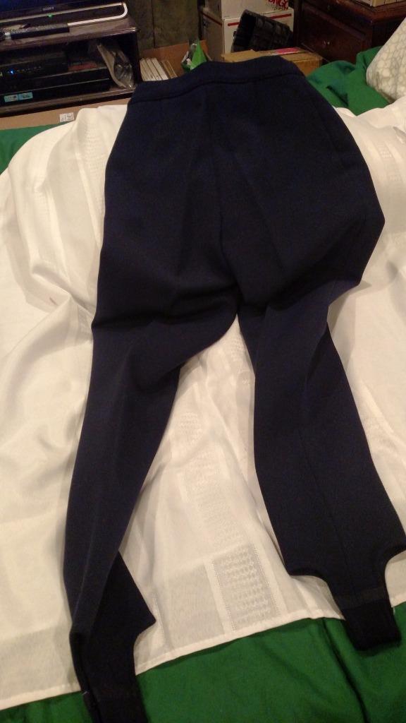 VINTAGE SILVY NAVY STIRRUP SKI PANTS SIZE 42/ITALY SIZE 8/MED USA EUC