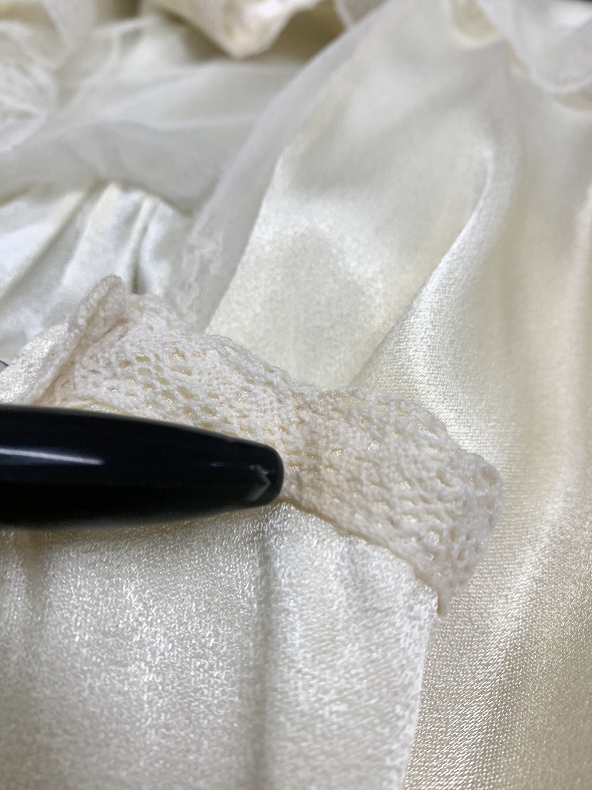 Vtg Vintage 1970s 70s Gunne Sax Gunnies Ivory Satin and Lace Wedding Dress