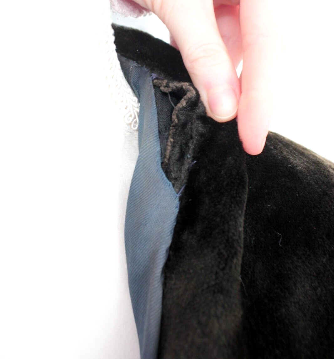 VTG Antique Women’s Early 1900s Black Velvet Jacket Sz S/M Large Collar Belted