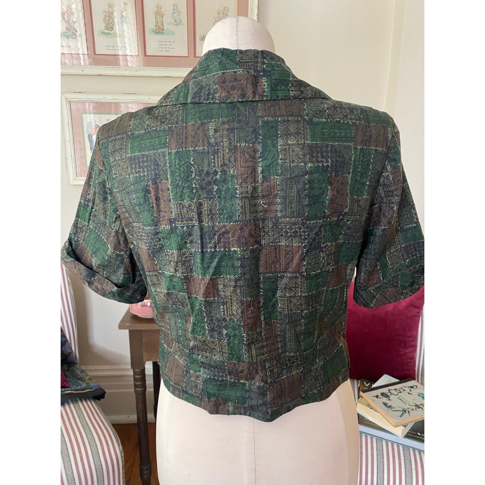 Vintage 60s Tiki Print Cropped Jacket Green Brown Geometric Gold Buttons XL
