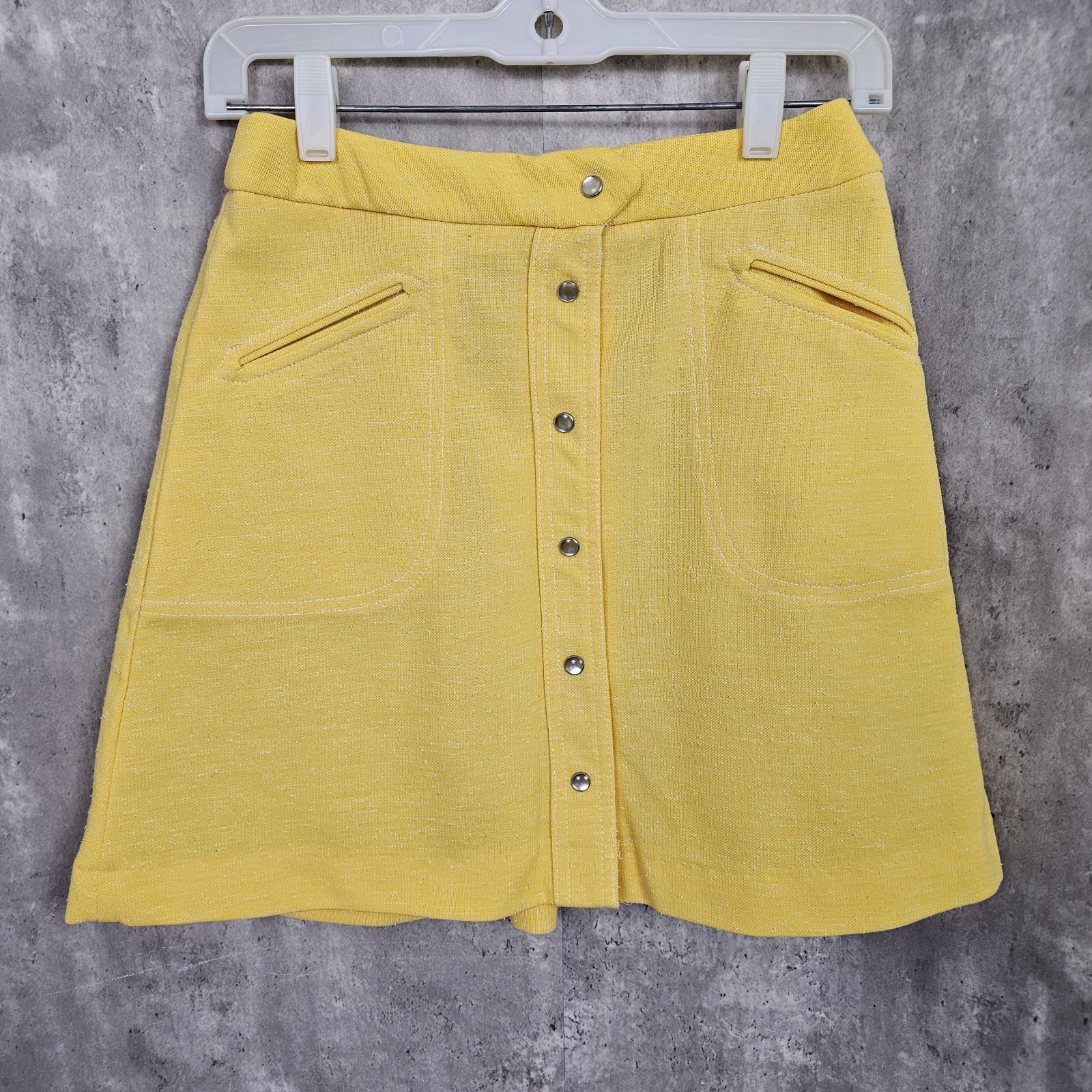 Vintage 60s McGregor Competitors Womens Yellow Dbl Knit Poly Aline Mini Skirt