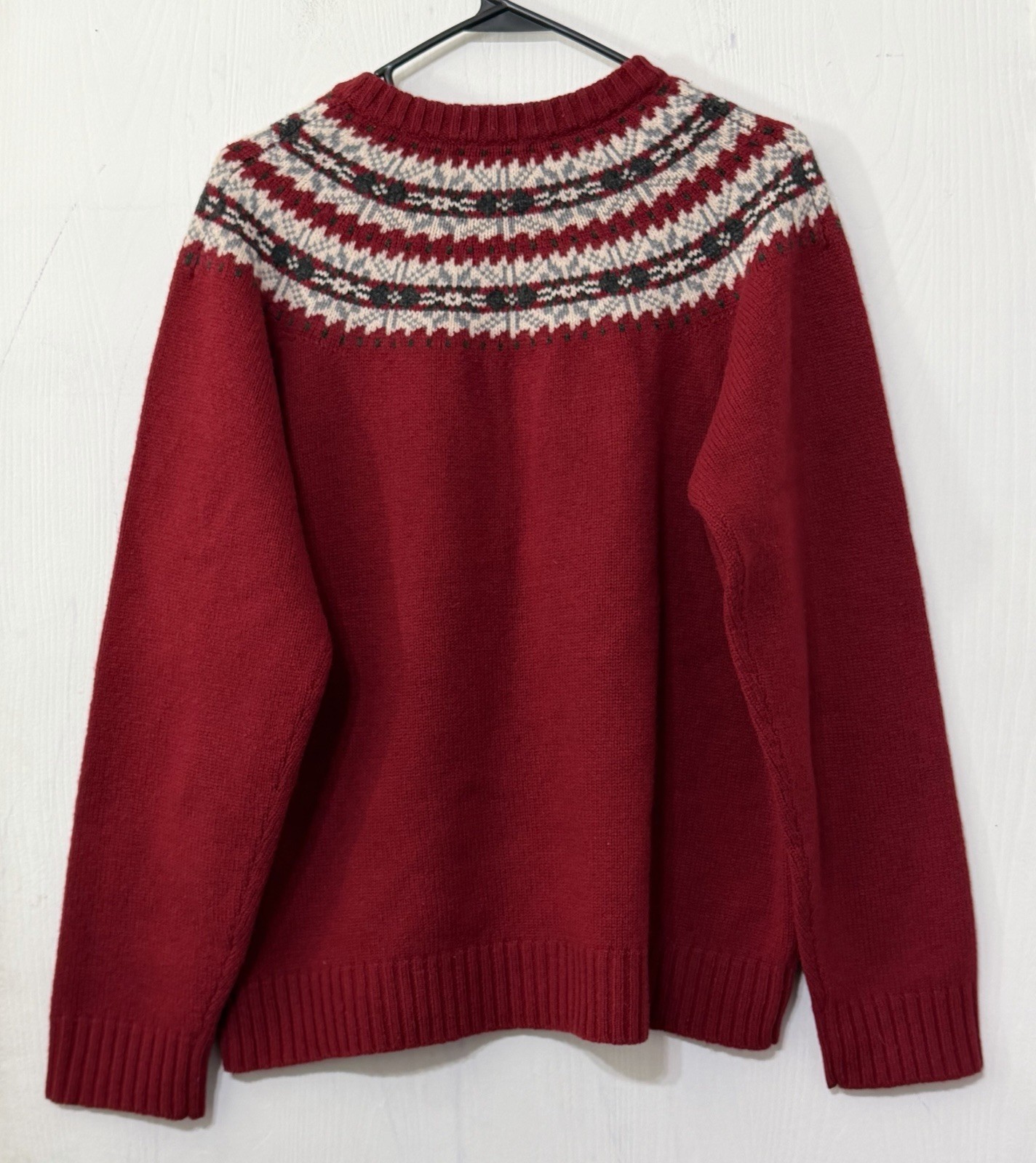 Vintage Woolrich Fair Isle Ruby Red Knit Sweater 100% Lambs Wool Size XL