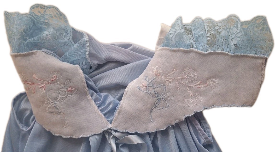 VTG Paramount Underwear Co Nylon Nightgown M Blue Lace&Floral Details Coquette