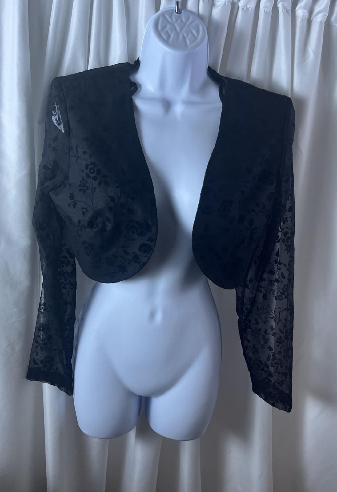 Vintage CDC Evening Women’s Black Flocked Lace Cropped Bolero Jacket Size 8