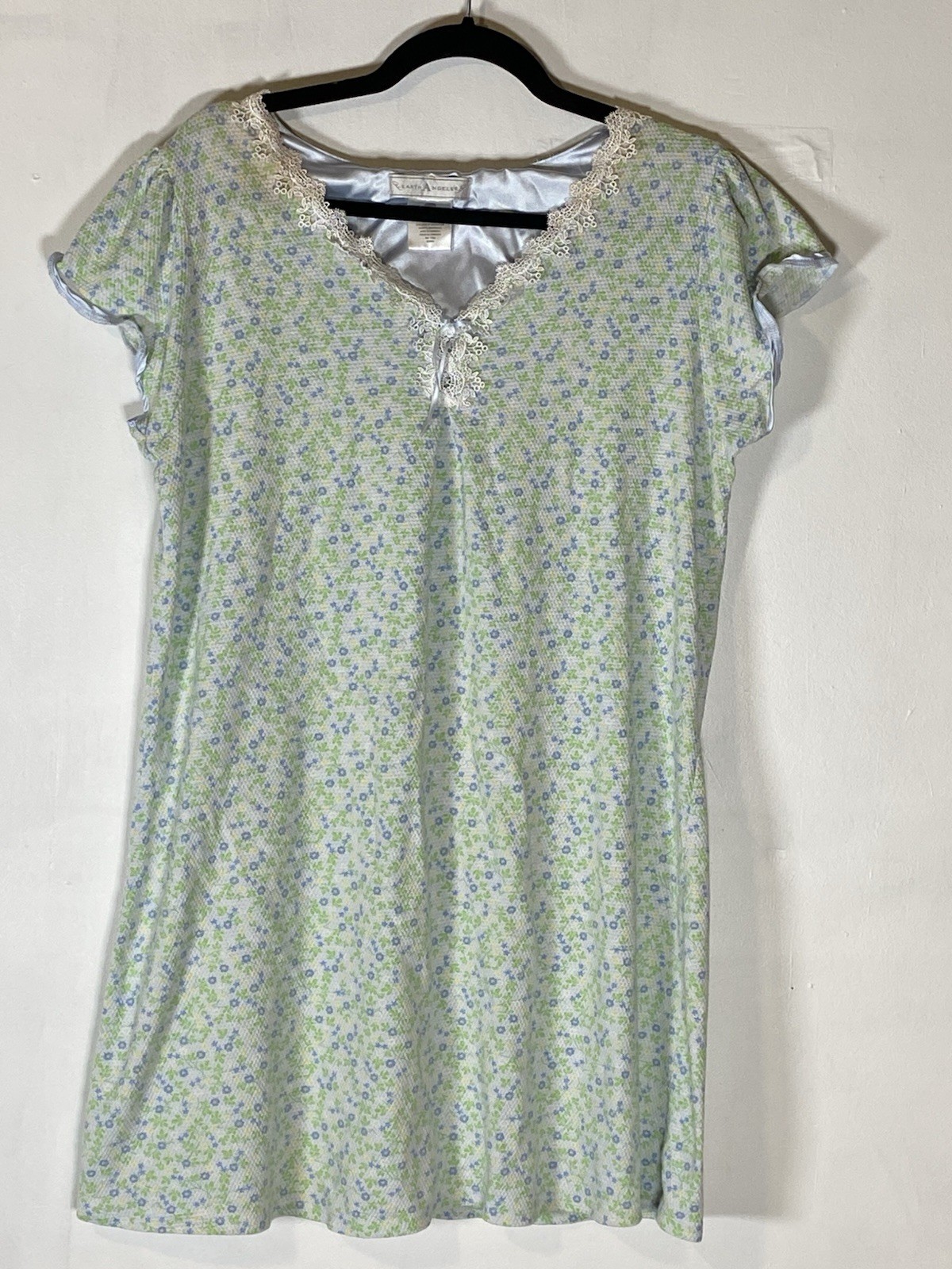 Vintage Floral Nightgown Cottagecore Grandmacore Lace Trim Blue Green Sleepwear