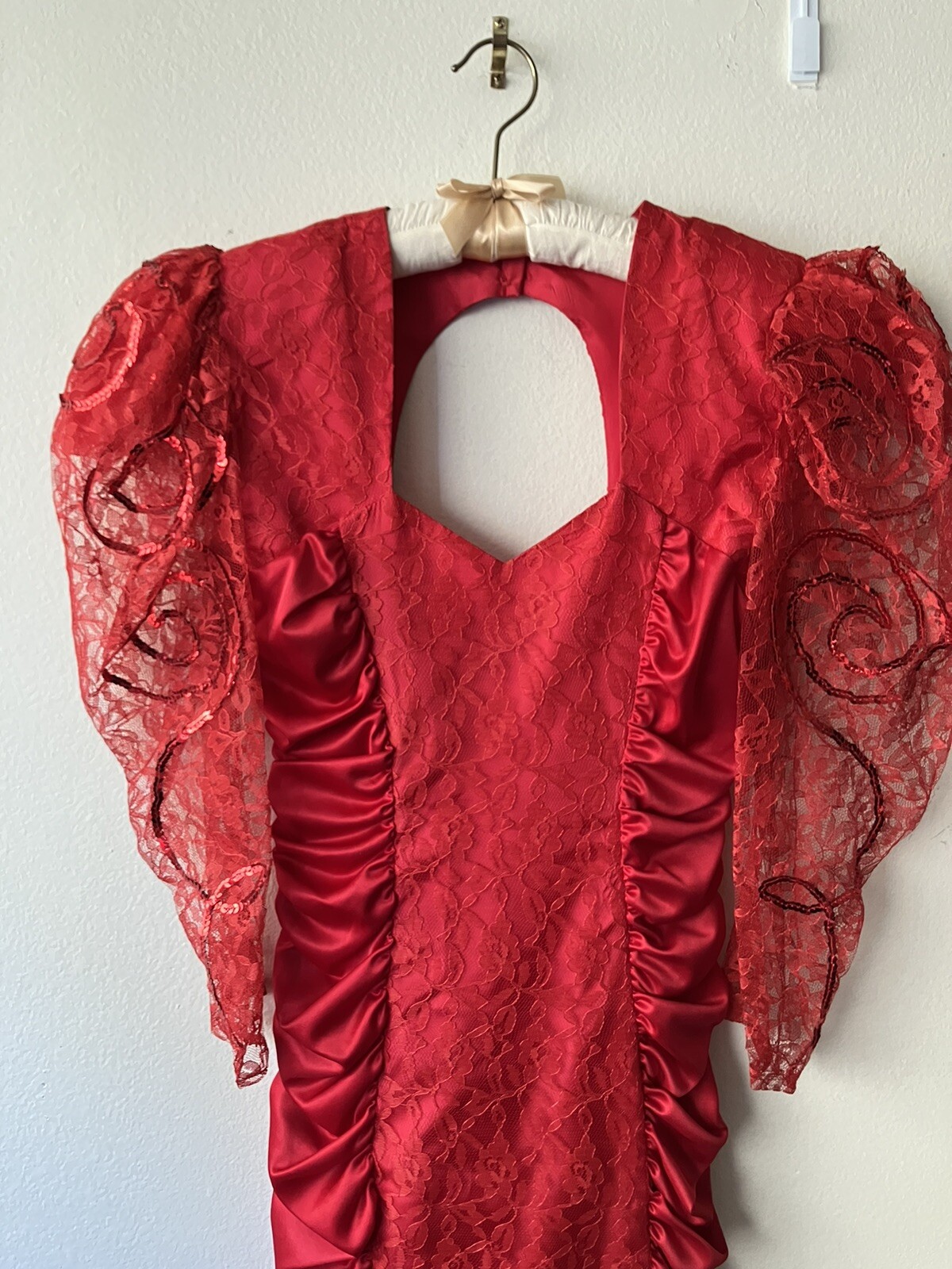 Vintage ’80s Mayvens Bright Red Prom Party Lace Sleeves Satin Ruching XS