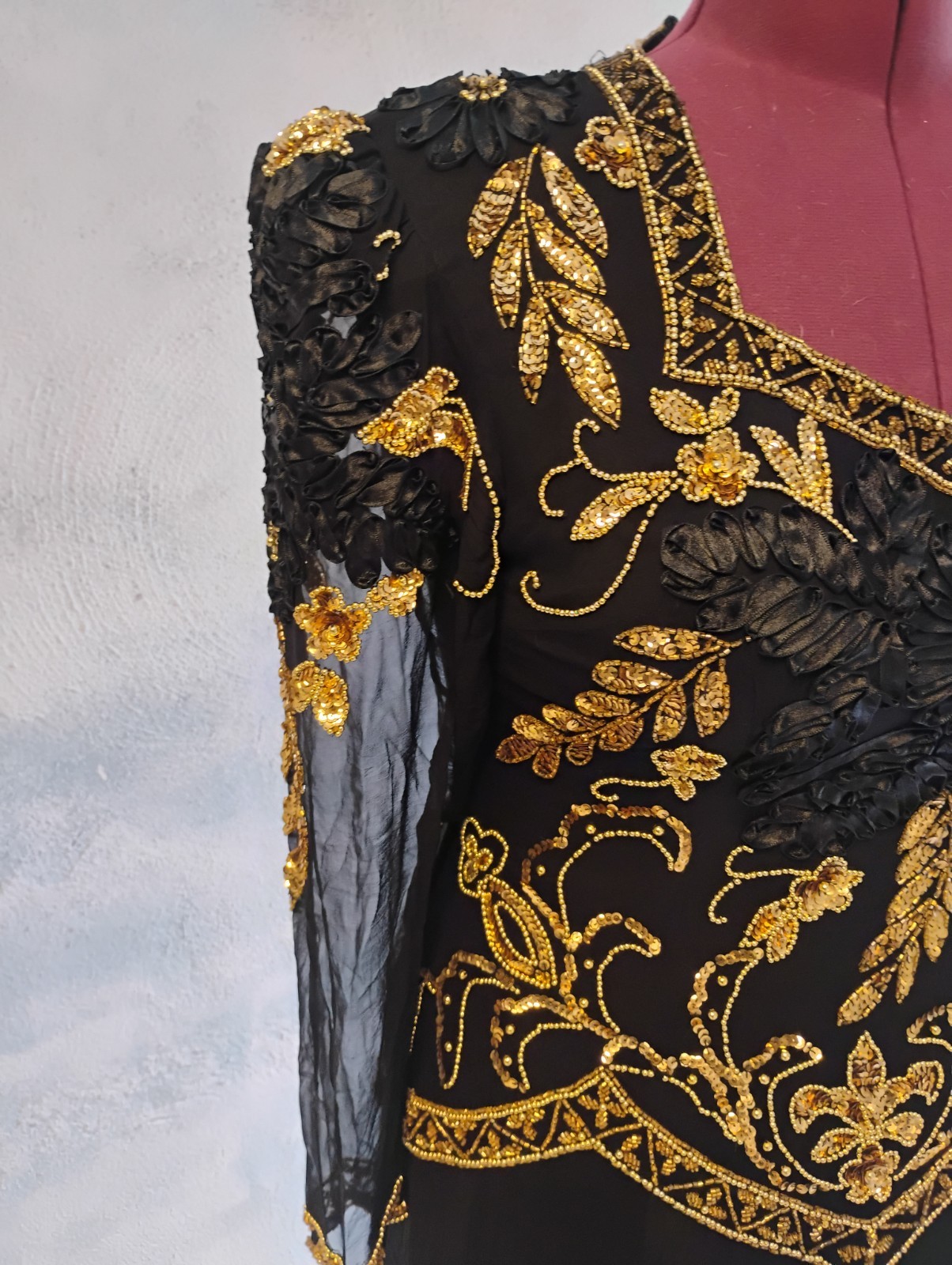 Isabella Gold Sequin Beaded Silk Evening Gown Formal Glam Rock Luxury Sz 20