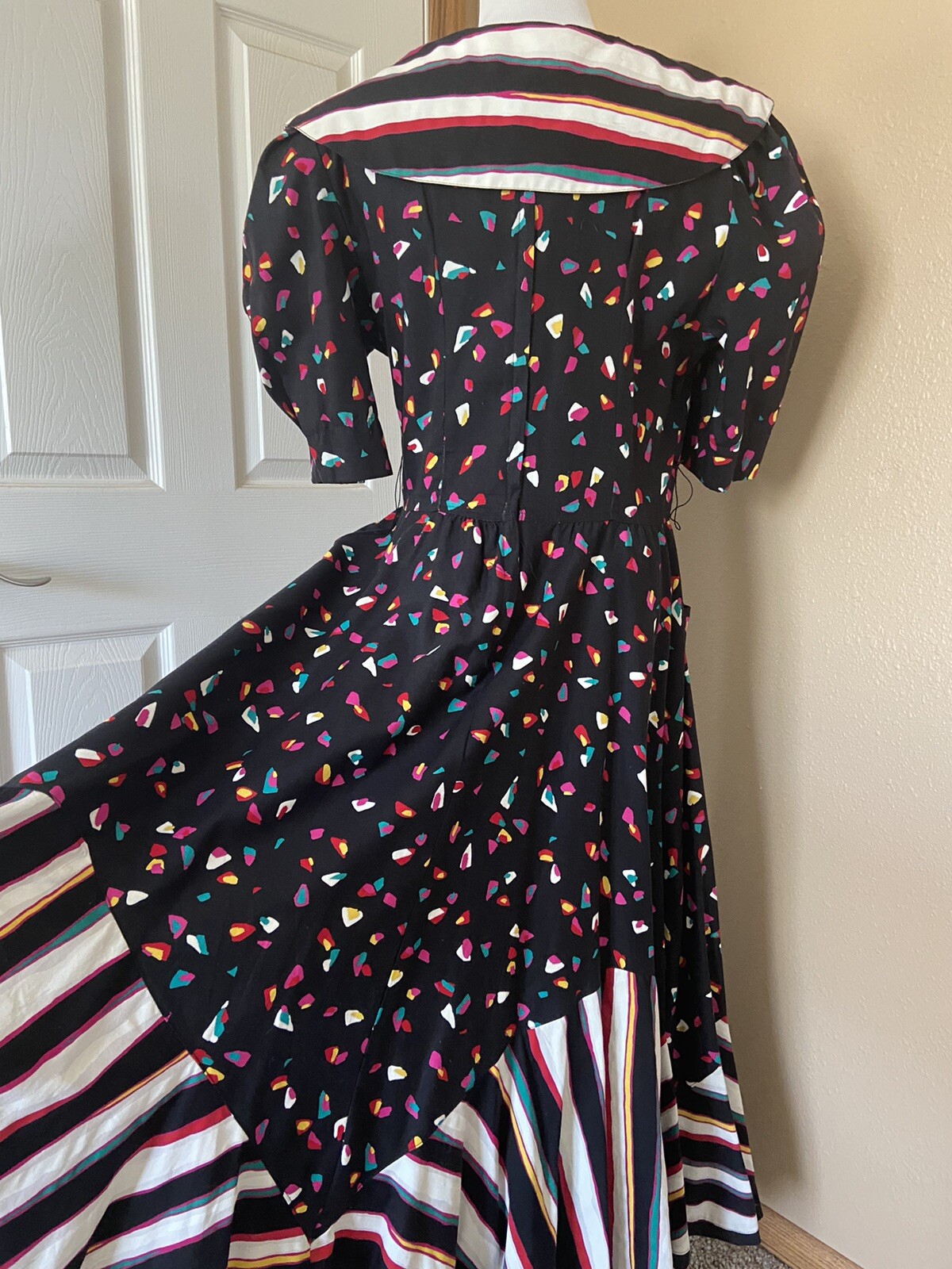 Vintage 80’s Choon California Dress Full Skirt Pockets Size 6 8 ? Colorful Twirl
