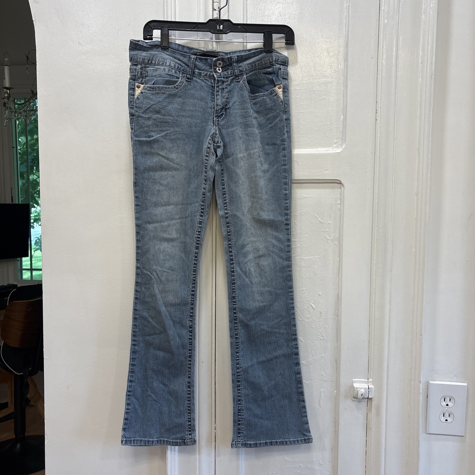 VINTAGE L.E.I Jeans Women’s 5 Blue Low Rise Flared Faded Light Wash Soft Y2K