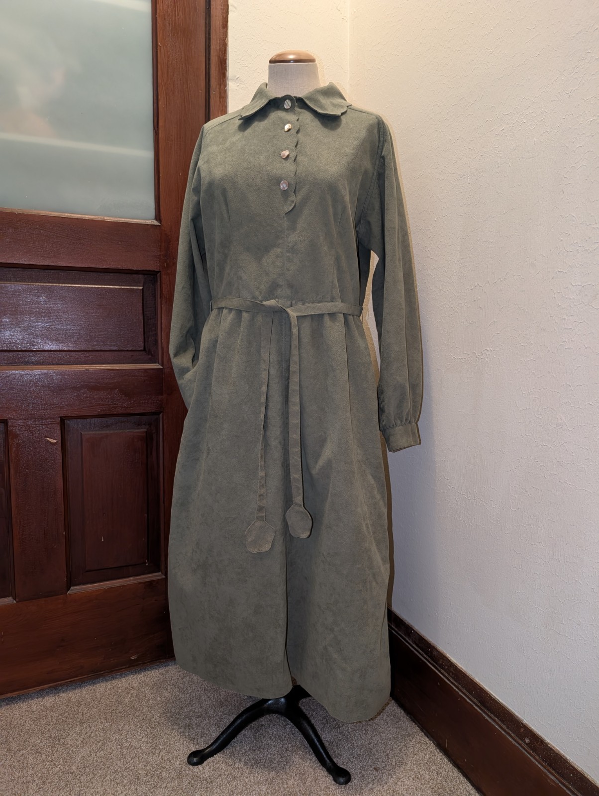 1970’s Joan Leslie By Kasper Ultrasuede Green Dress With Belt Women’s Large