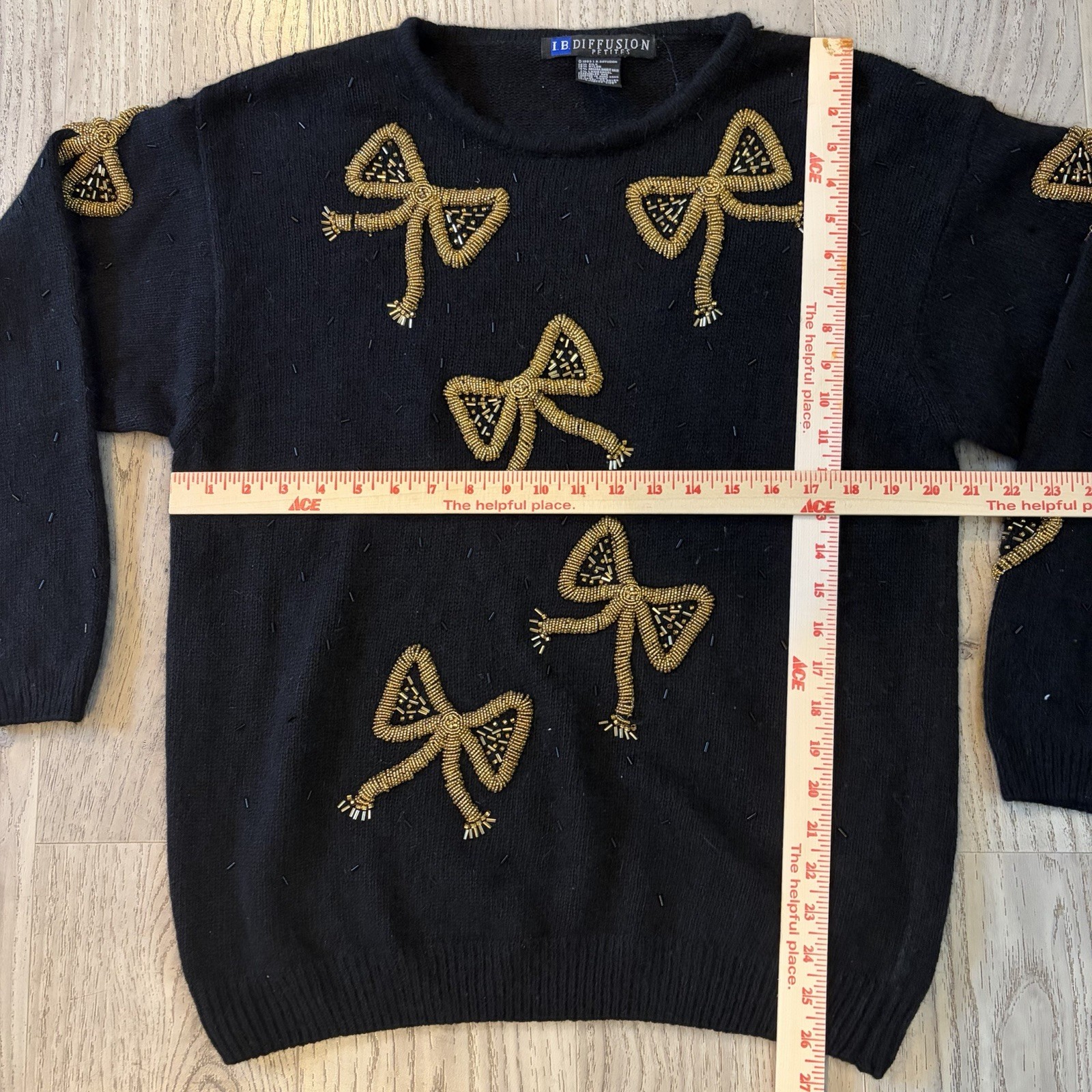 90’s Sweater IB Diffusion Gold Bows Women’s Size XL Silk Lambs wool Rabbit Hair