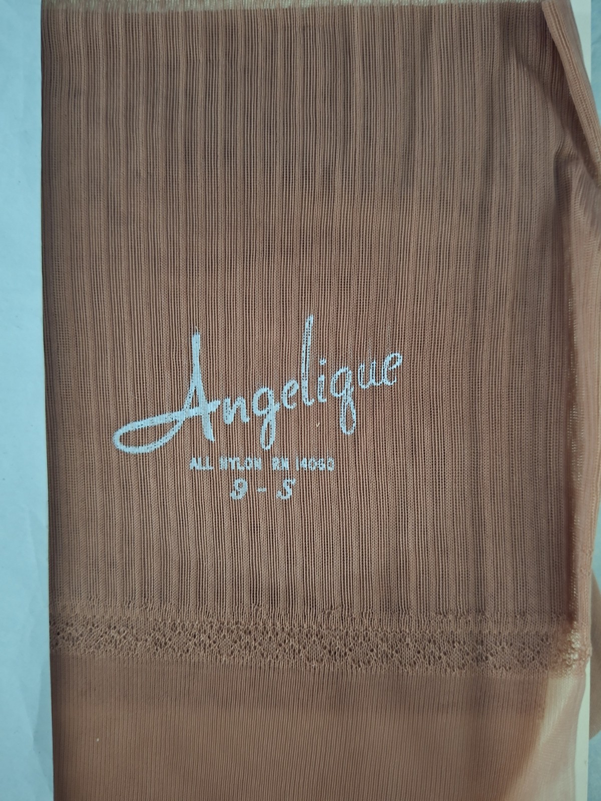 3 Pair Vintage Angelique Nylon Stockings 9 S New In Box Rose Tint Seamless