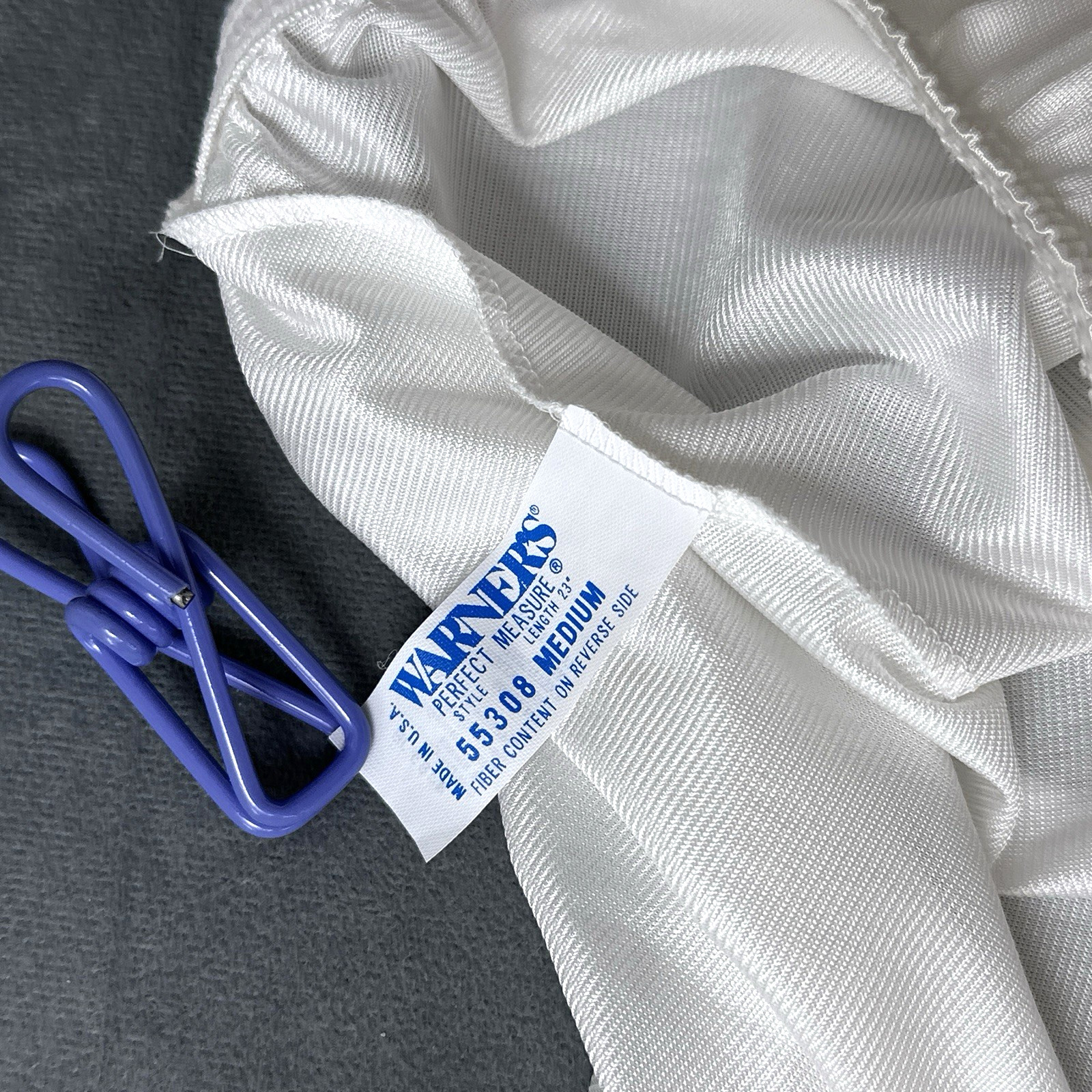 Warners Perfect Measure Half Slip Bright White Size Medium 55308 USA Made Nylon