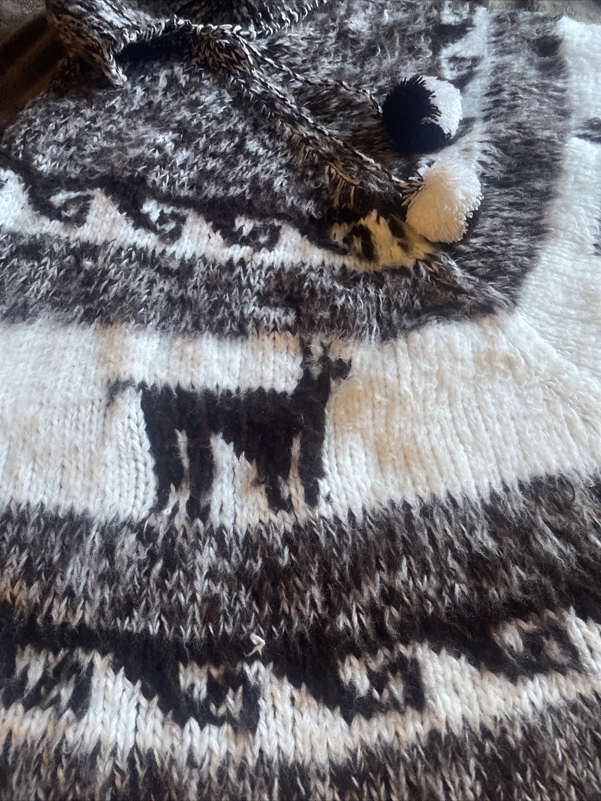 Womens Peruvian Alpaca Cape/Shawl Size M ~Brown. From Argentina Never Worn 1986