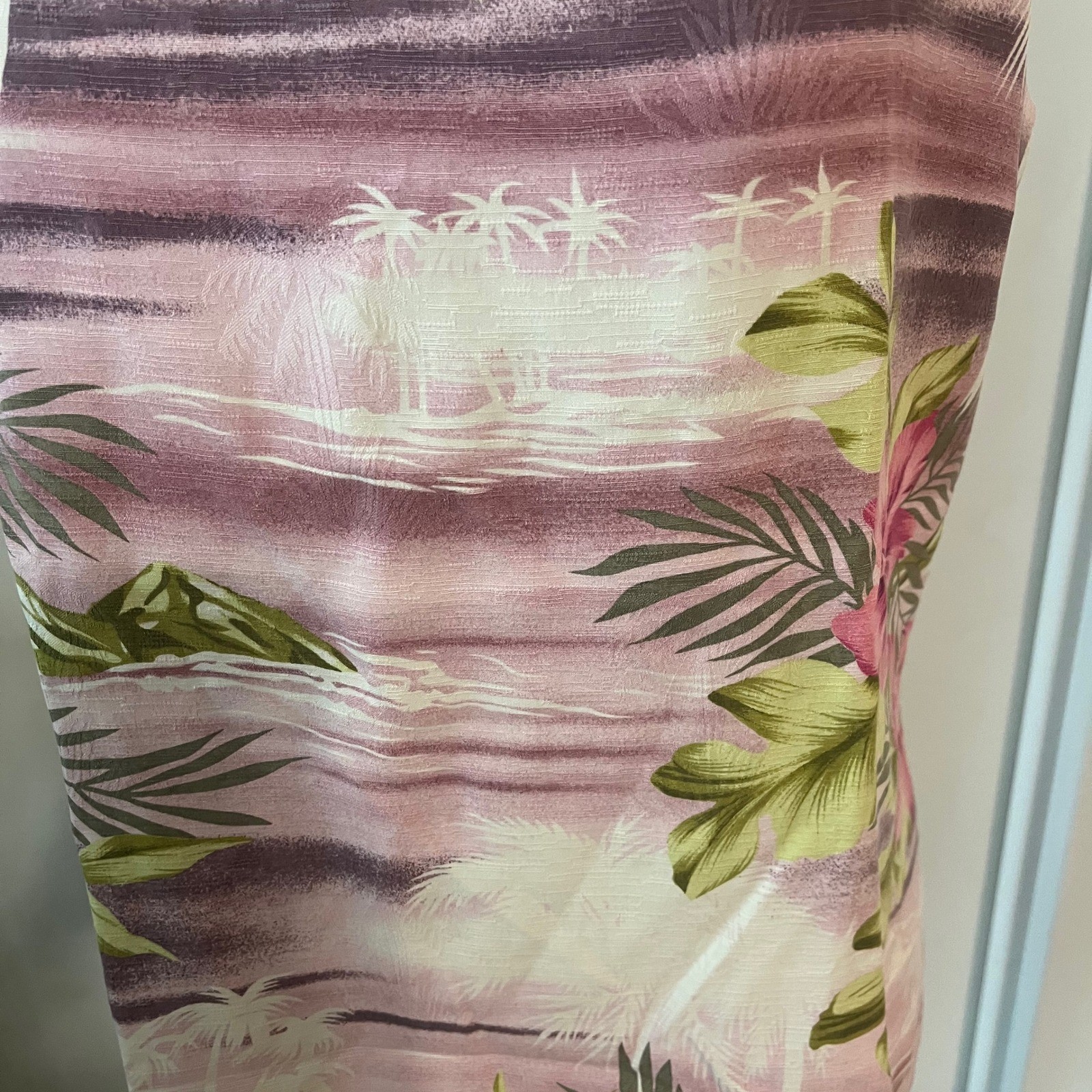 VTG TOMMY BAHAMA Resort Wear Silk Tropical Print Tank Size 16