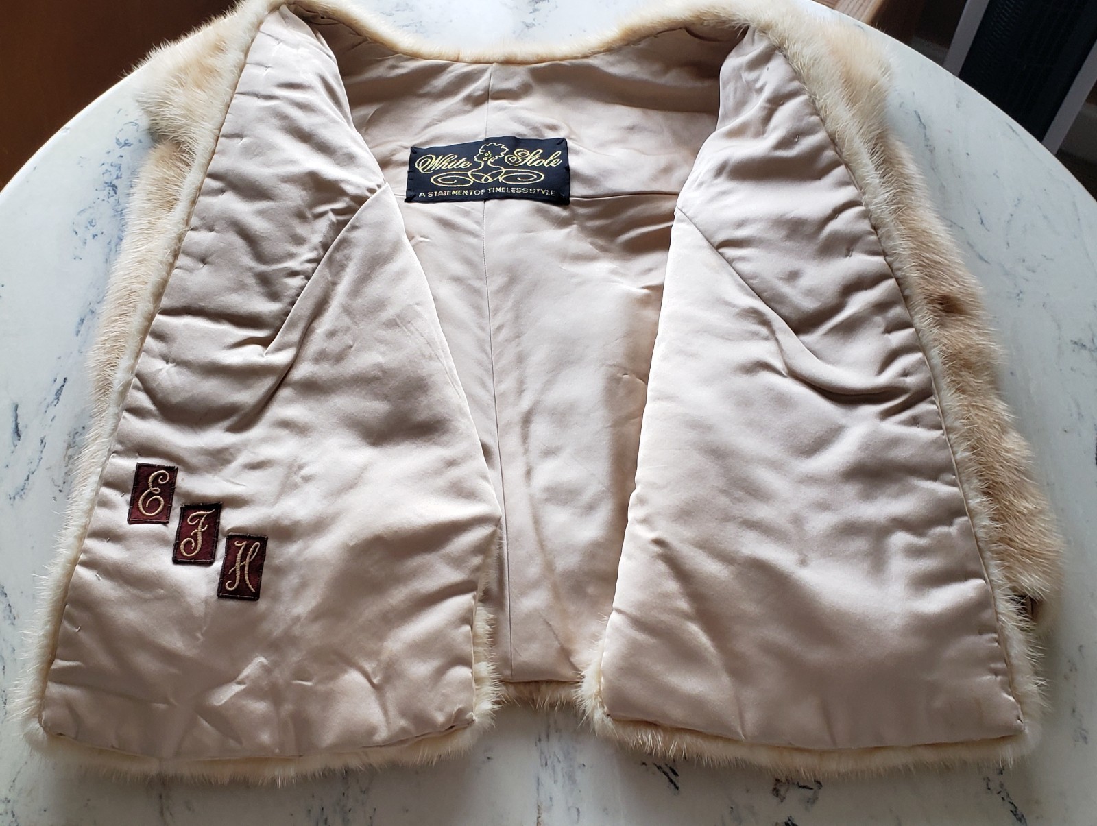 Champagne Blonde Mink Fur Bridal Stole – 1950s Vintage Wedding Wrap White Stole