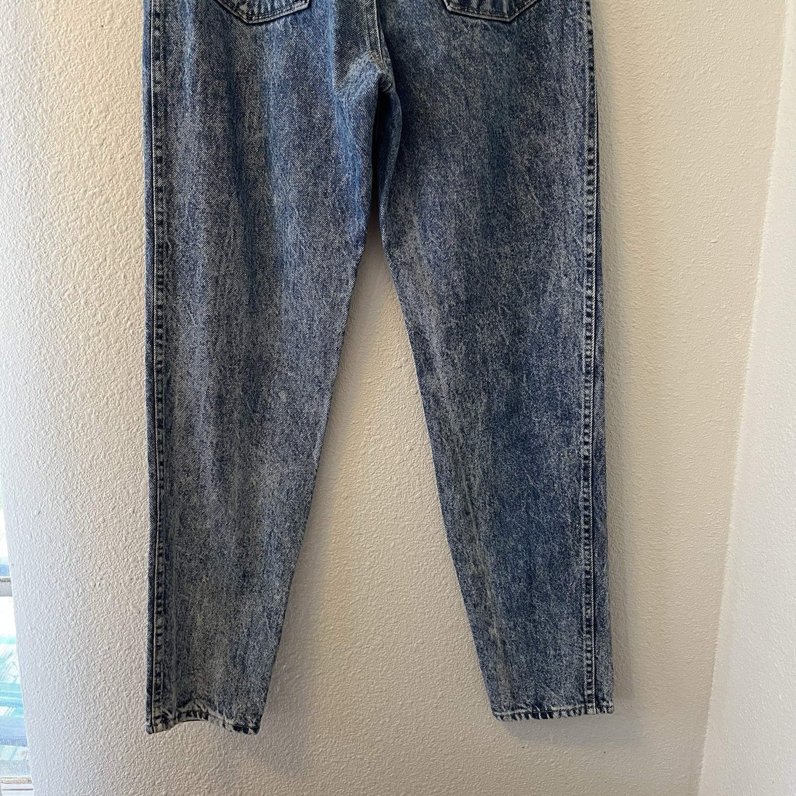 Vintage 80’s Women’s Jeans Acid Wash High Waisted Tapered 26 Waist Made In USA
