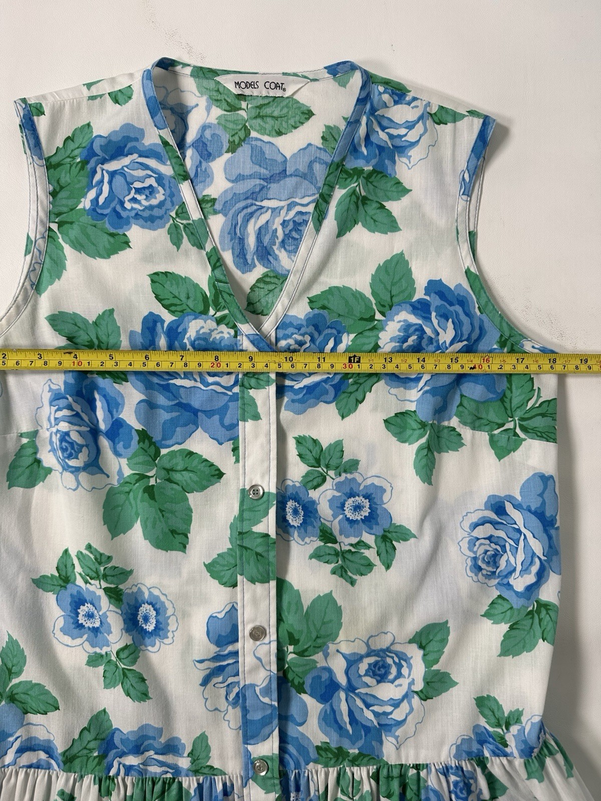 Models Coats Vintage Midi House Dress Size M Multi Color Floral Sleeveless Dress