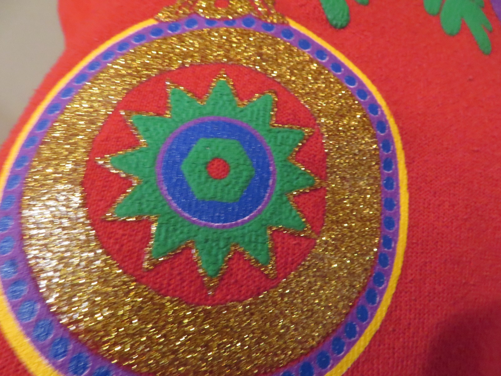 VTG MBC Christmas Ornament Holiday Glitter Colorful Sweatshirt Red USA Made Sz L