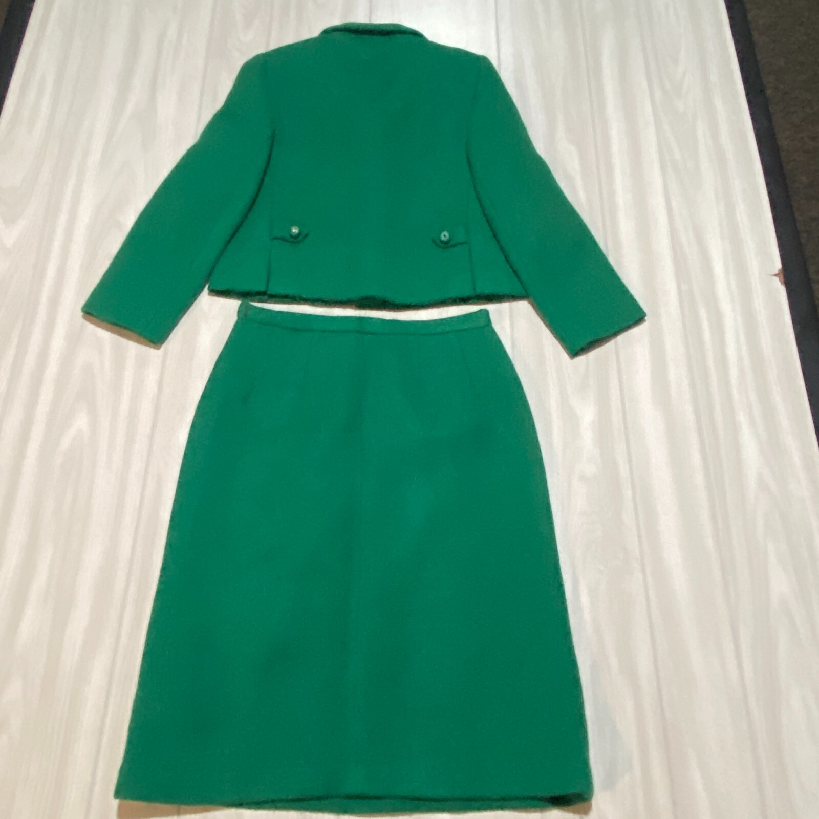 Vintage 60s Kelly Green Womens Suit Jacket Skirt Small Frank Gallant Classic