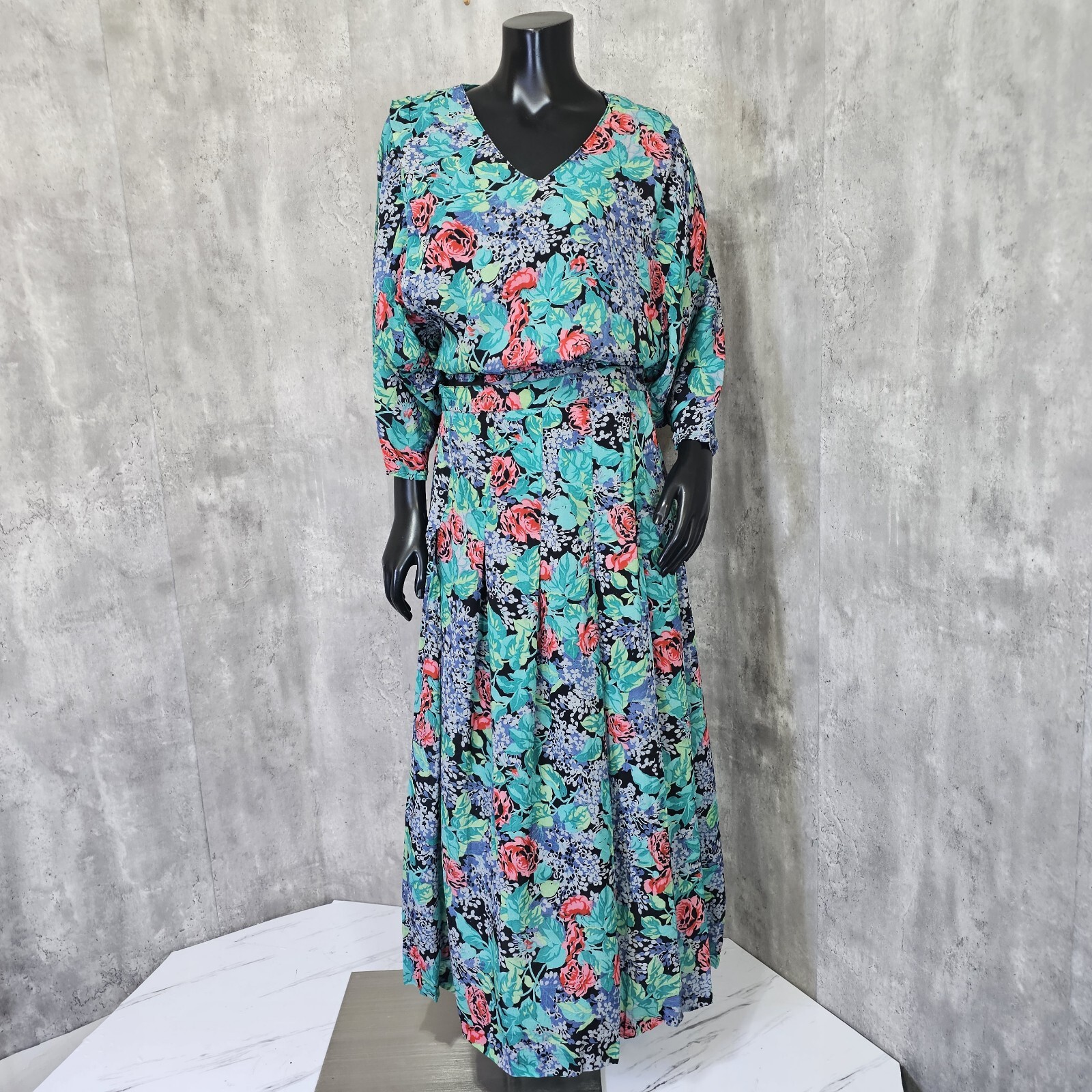 Vintage 70s 80s Irene Kasmer Floral Crepe Batwing Blouse Maxi Skirt Set Outfit