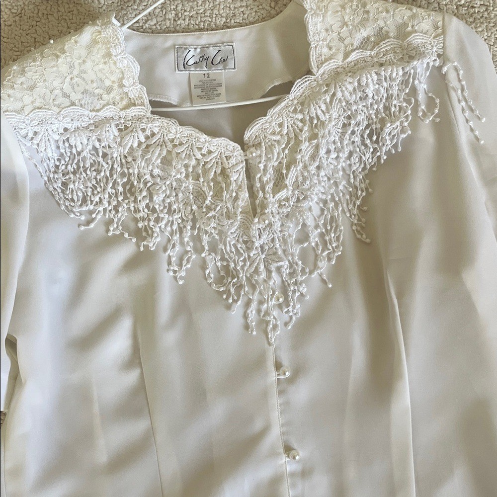 Vintage casual cocktail feminine Chic White Fringe Blouse size 12