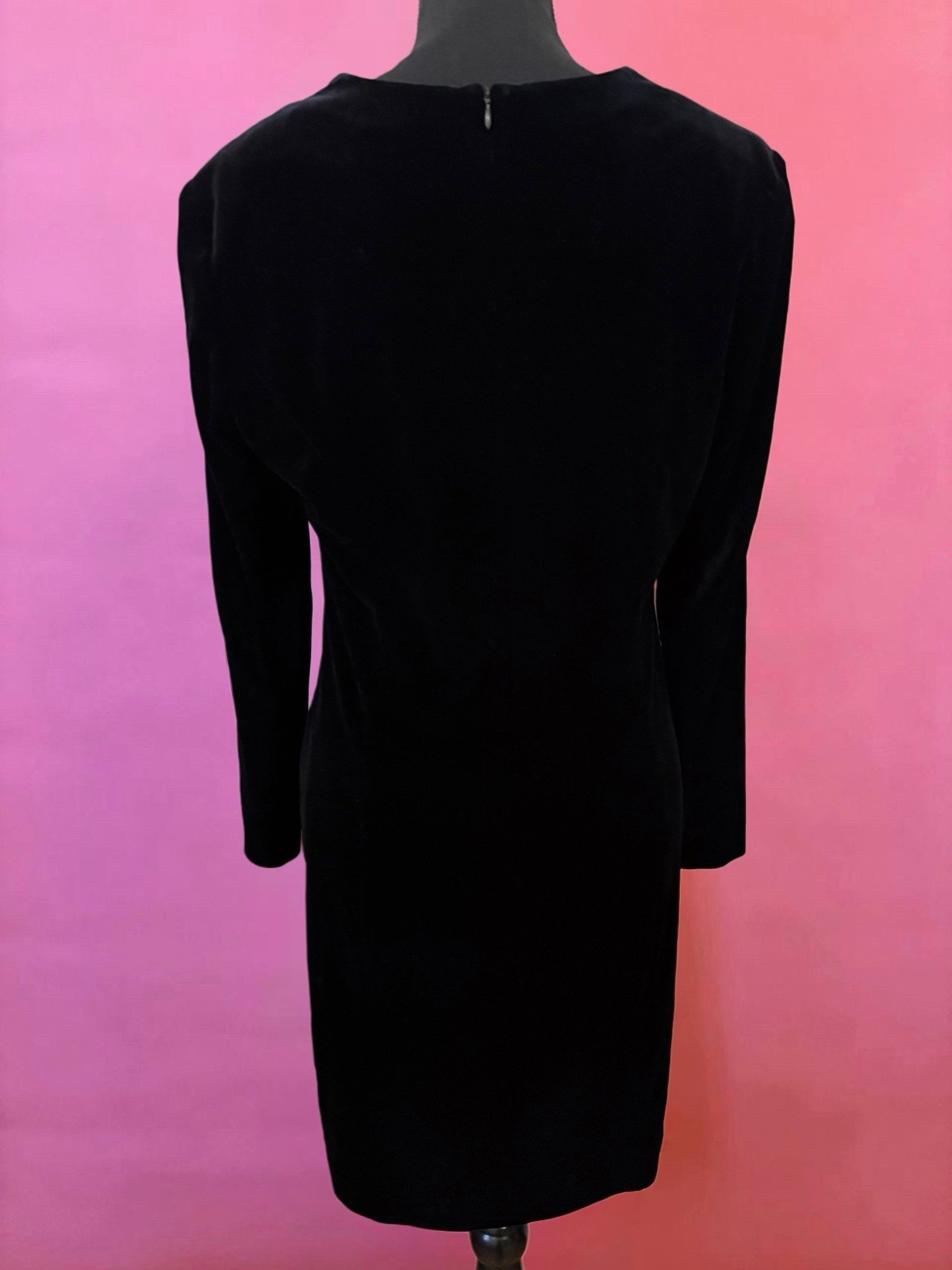 Vintage 80s Jessica Howard Goth Black Velvet Dress Sweetheart Neckline 12P