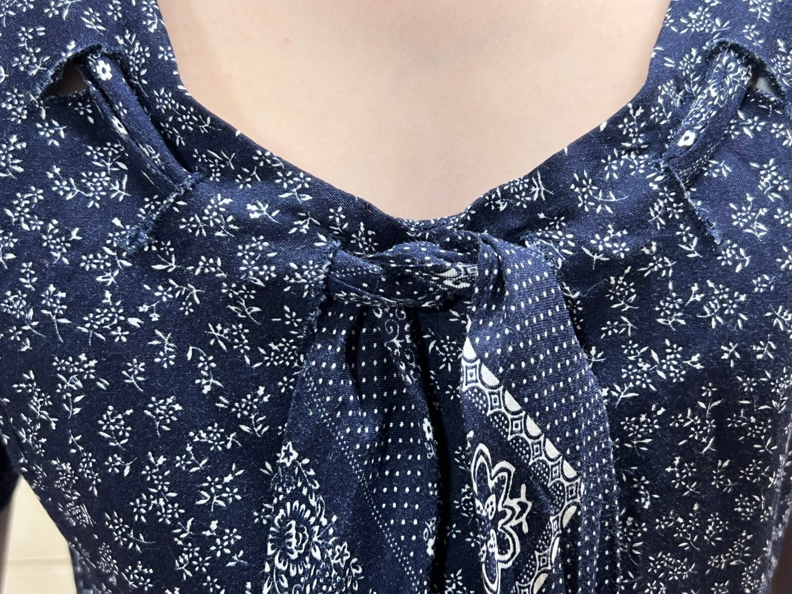BANDANA NECK TIE Vtg 80s M Jumpsuit Blue Rayon Palazzo Pants Jumper EXPO USA