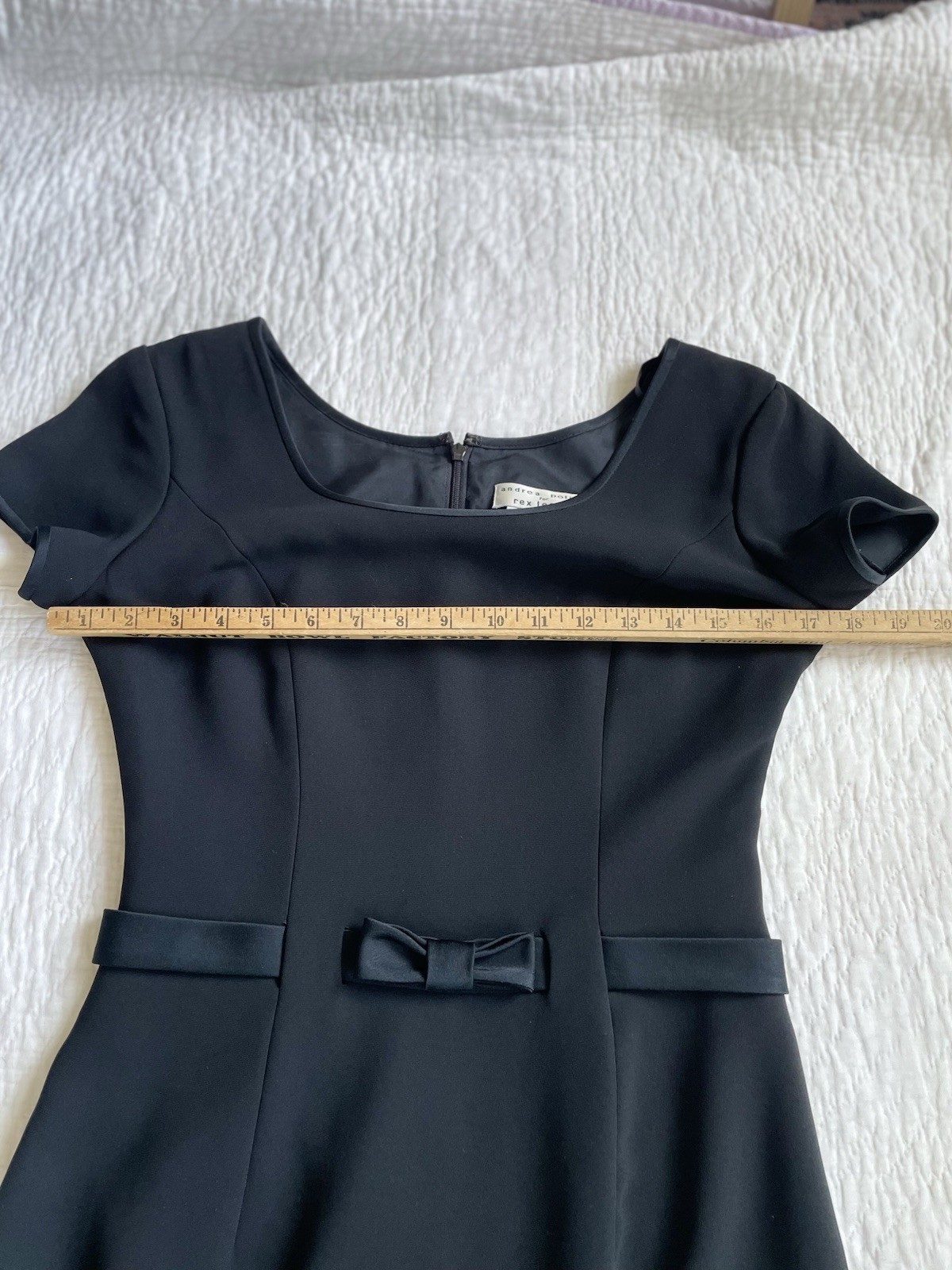 Vintage S 8 Dress Late 90s Little Black Bow LBD Shift Crepe Saks Jackie O VGUC