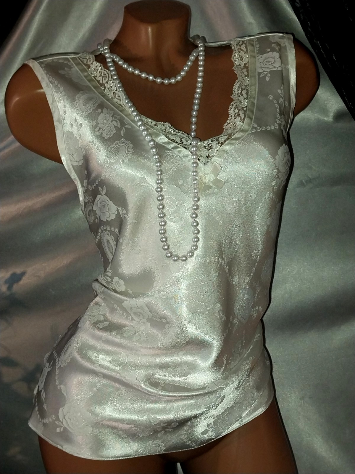 VTG SATIN SHINY COQUETTE VICTORIAN LACY V BOW CAMI BLOUSE TOP 80S L/46″