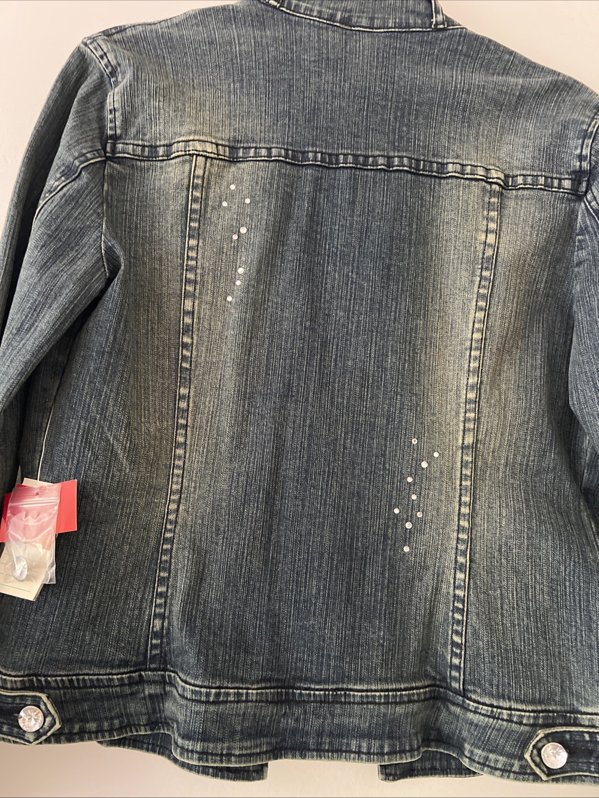 Vera Wang – Vintage Very Vera Stitch Needled Woman’s Jacket And Jean Pants Set