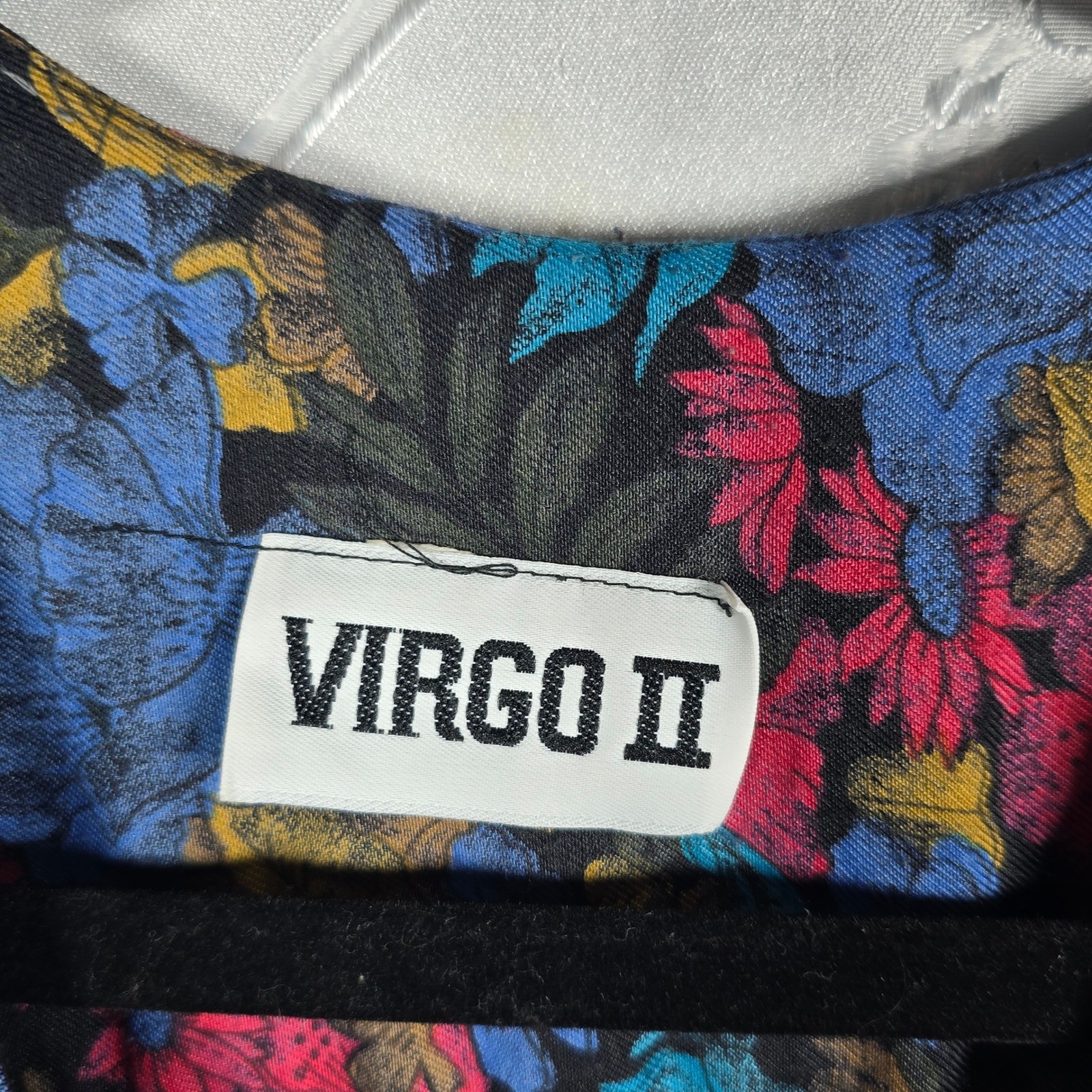 Virgo II Vintage Floral Puff Sleeve Midi Dress V-Neck Tie Waist Made in USA MED?